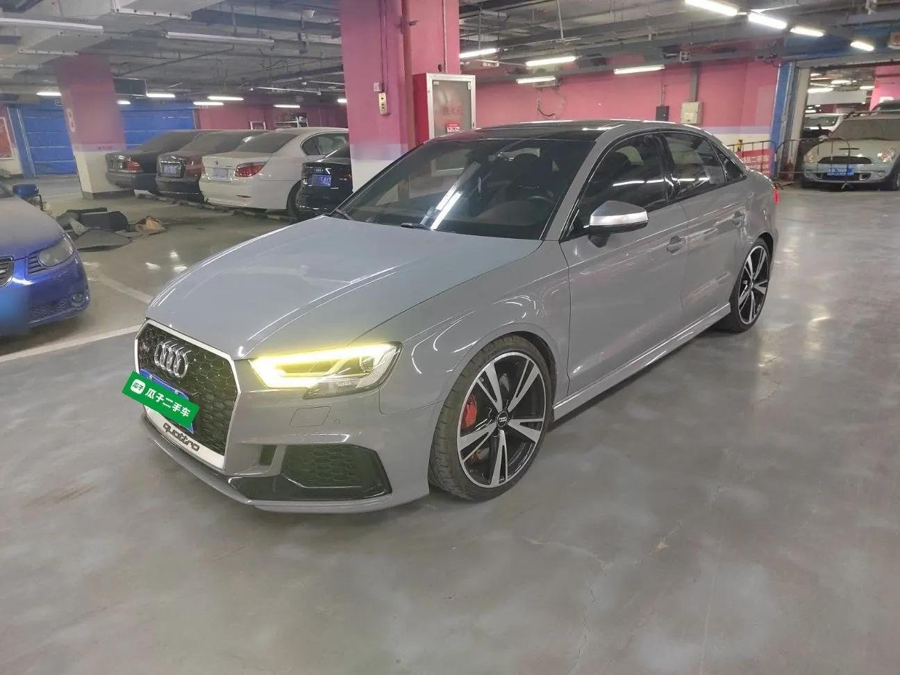 Audi RS 3 2017 RS 3 2.5T Limousine — миниатюра 1