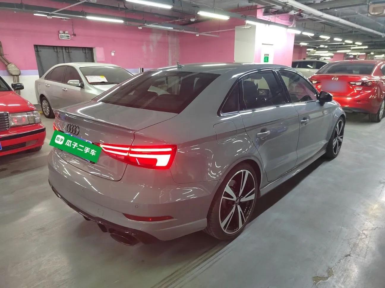 Audi RS 3 2017 RS 3 2.5T Limousine — миниатюра 4