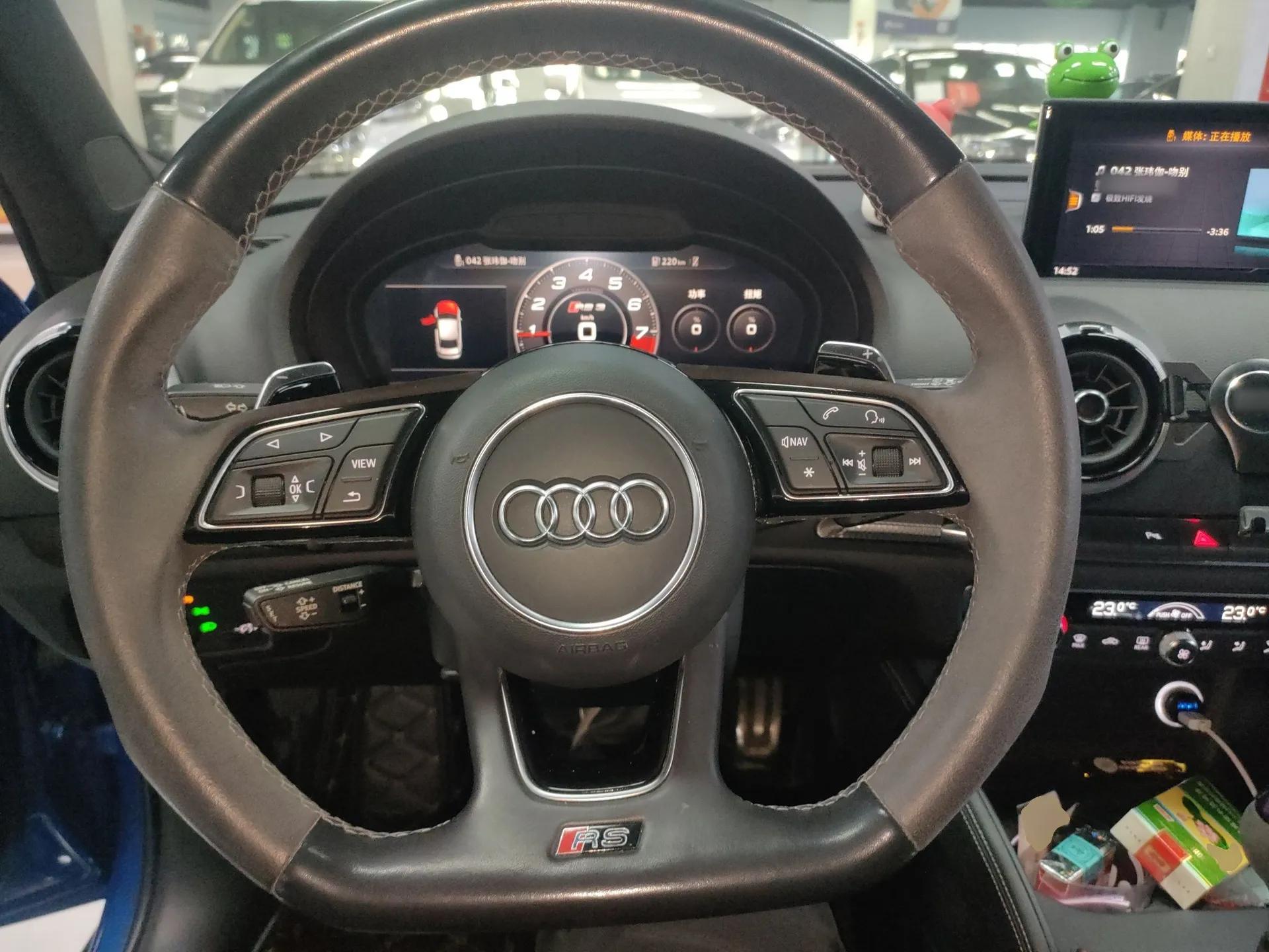 Audi RS 3 2017 RS 3 2.5T Limousine — миниатюра 15
