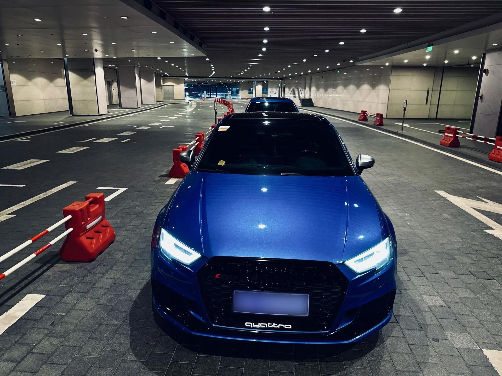 Audi RS 3 2017 RS 3 2.5T Limousine — миниатюра 9