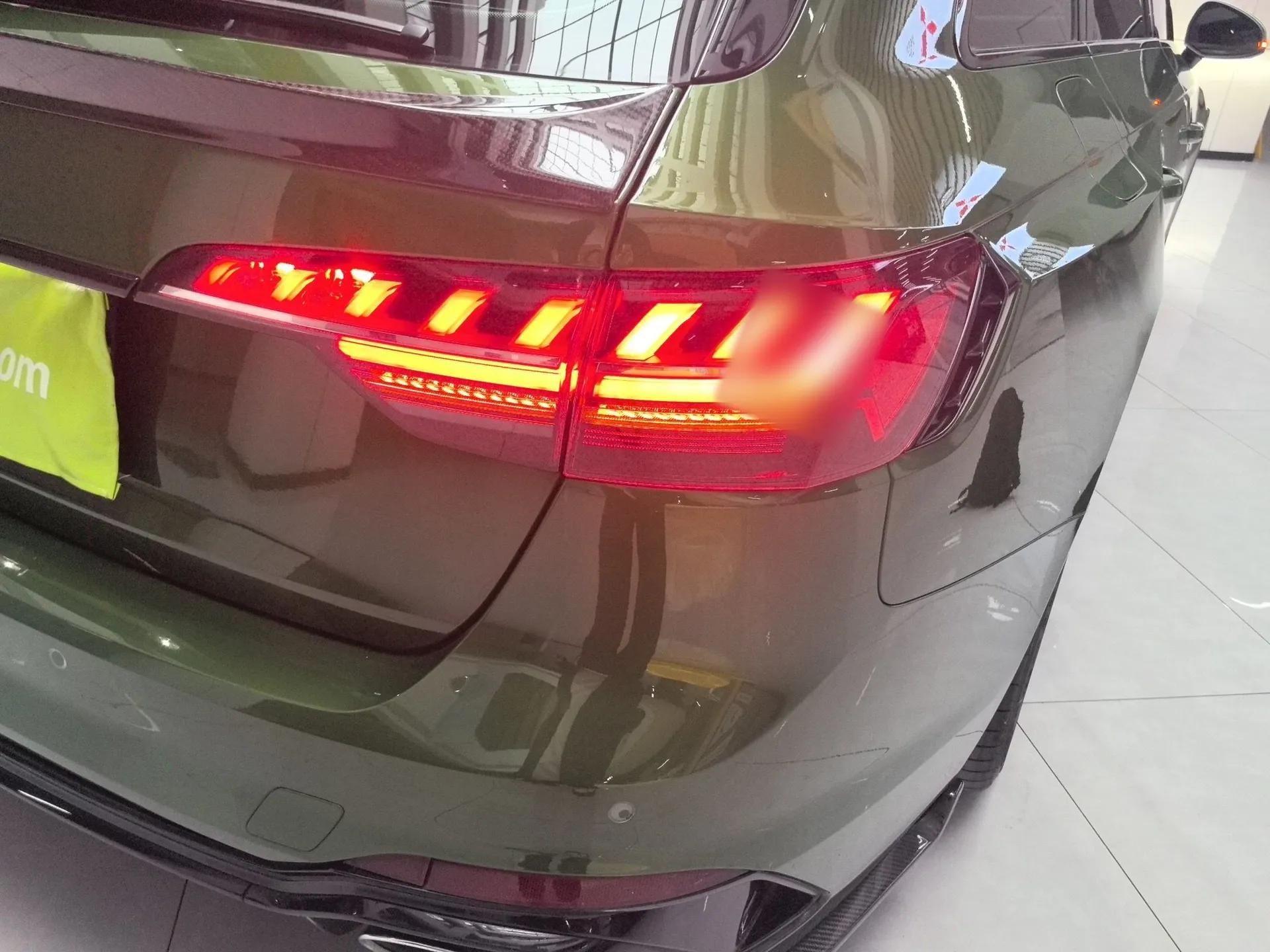 Audi RS 4 2020 RS 4 2.9T Avant — миниатюра 7