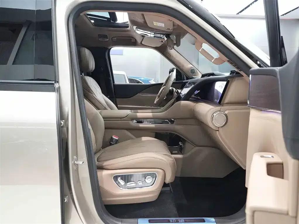 Looking up at the U8 L 2025 Dingshi Edition — миниатюра 12
