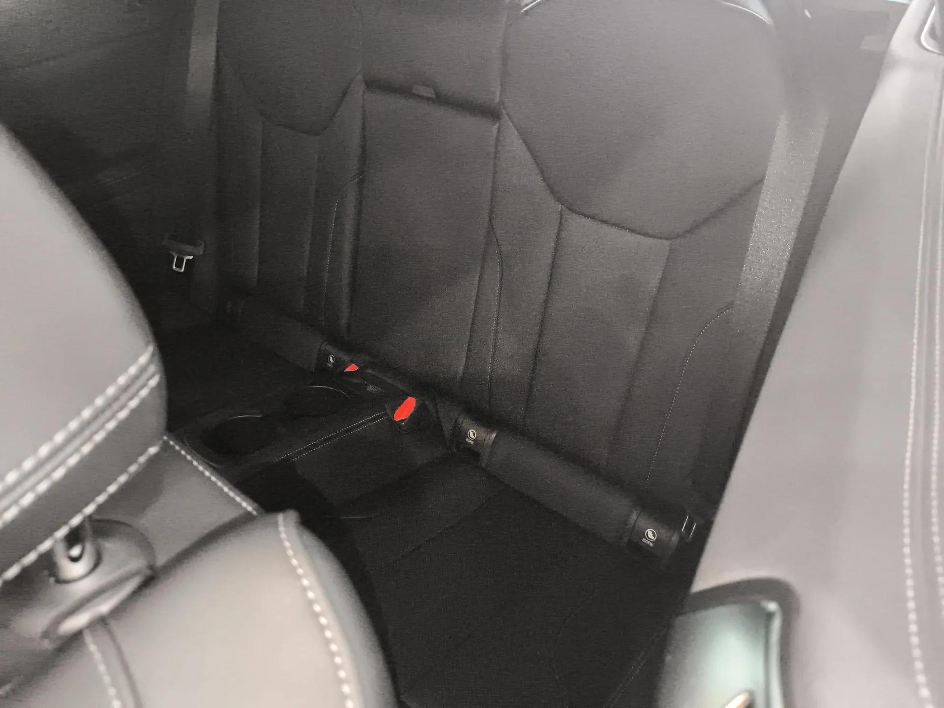 BMW 4 Series 2022 425i Convertible M Sport Package — миниатюра 20