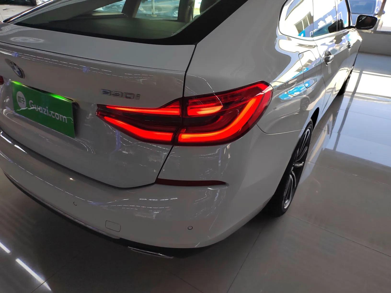 BMW 6 Series GT 2022 630i Luxury Design Package — миниатюра 7