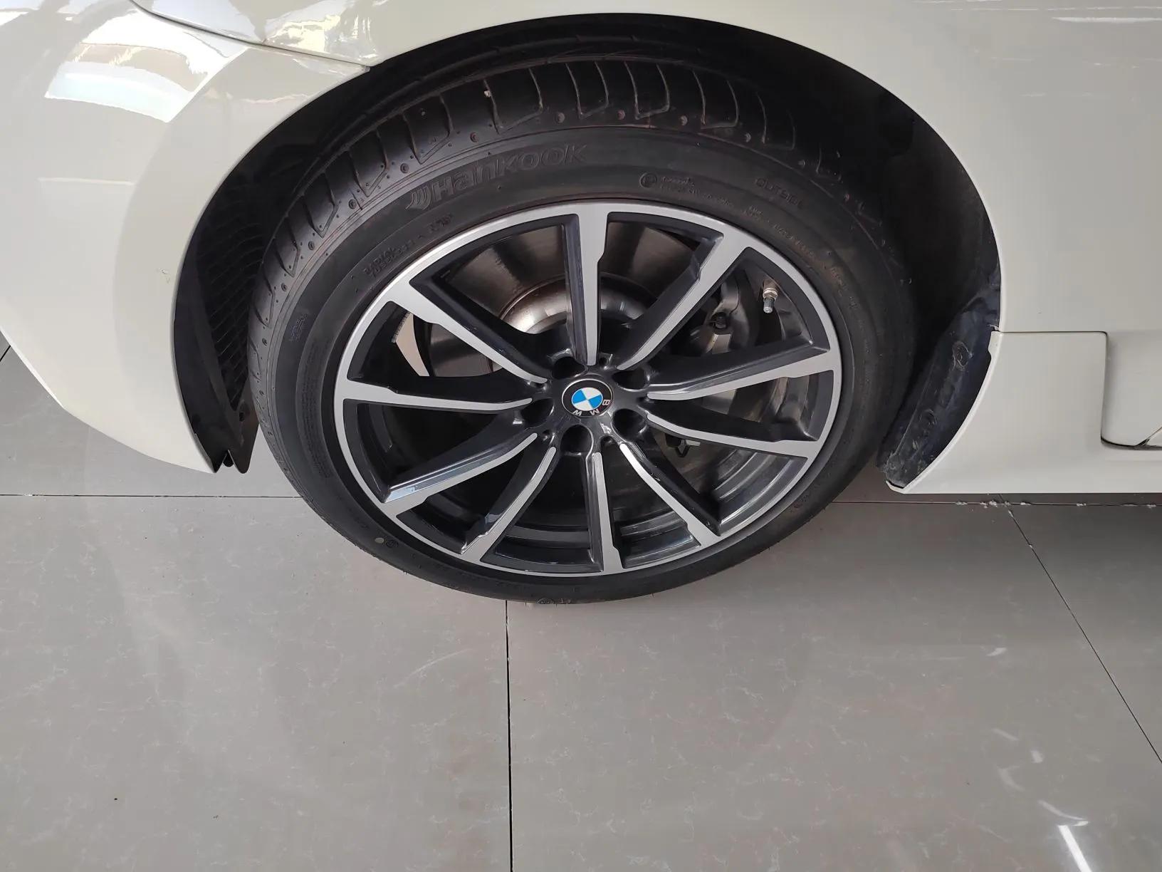 BMW 6 Series GT 2022 630i Luxury Design Package — миниатюра 8