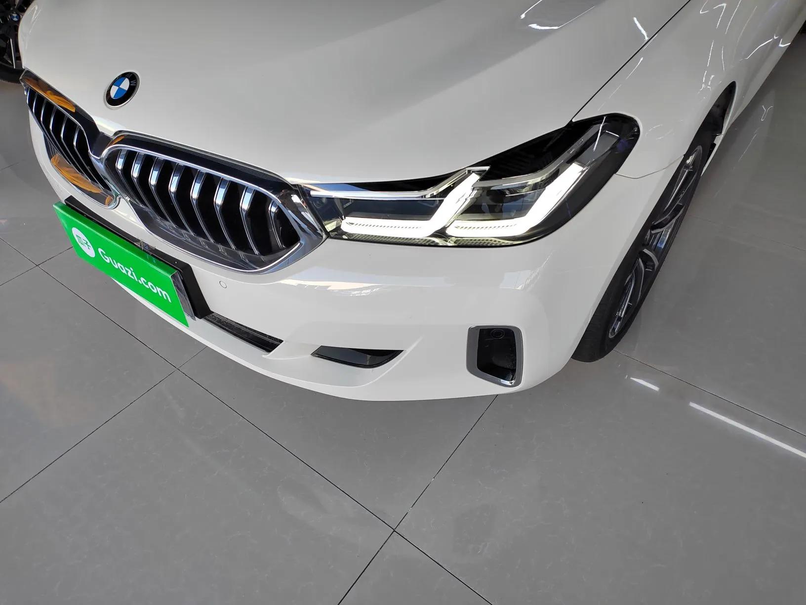 BMW 6 Series GT 2022 630i Luxury Design Package — миниатюра 9