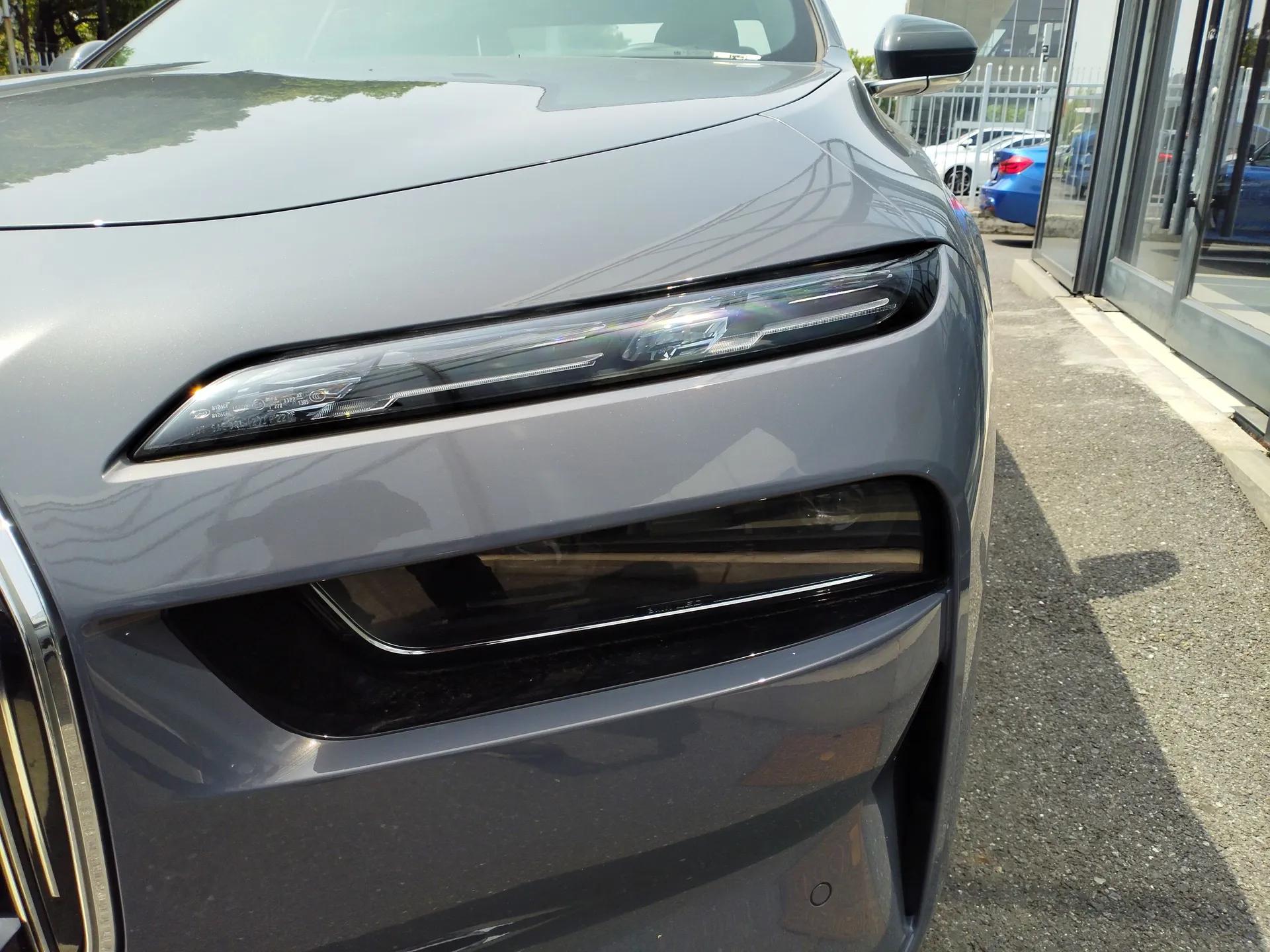 BMW i7 2023 eDrive50L Prestige M Sport Package — миниатюра 9
