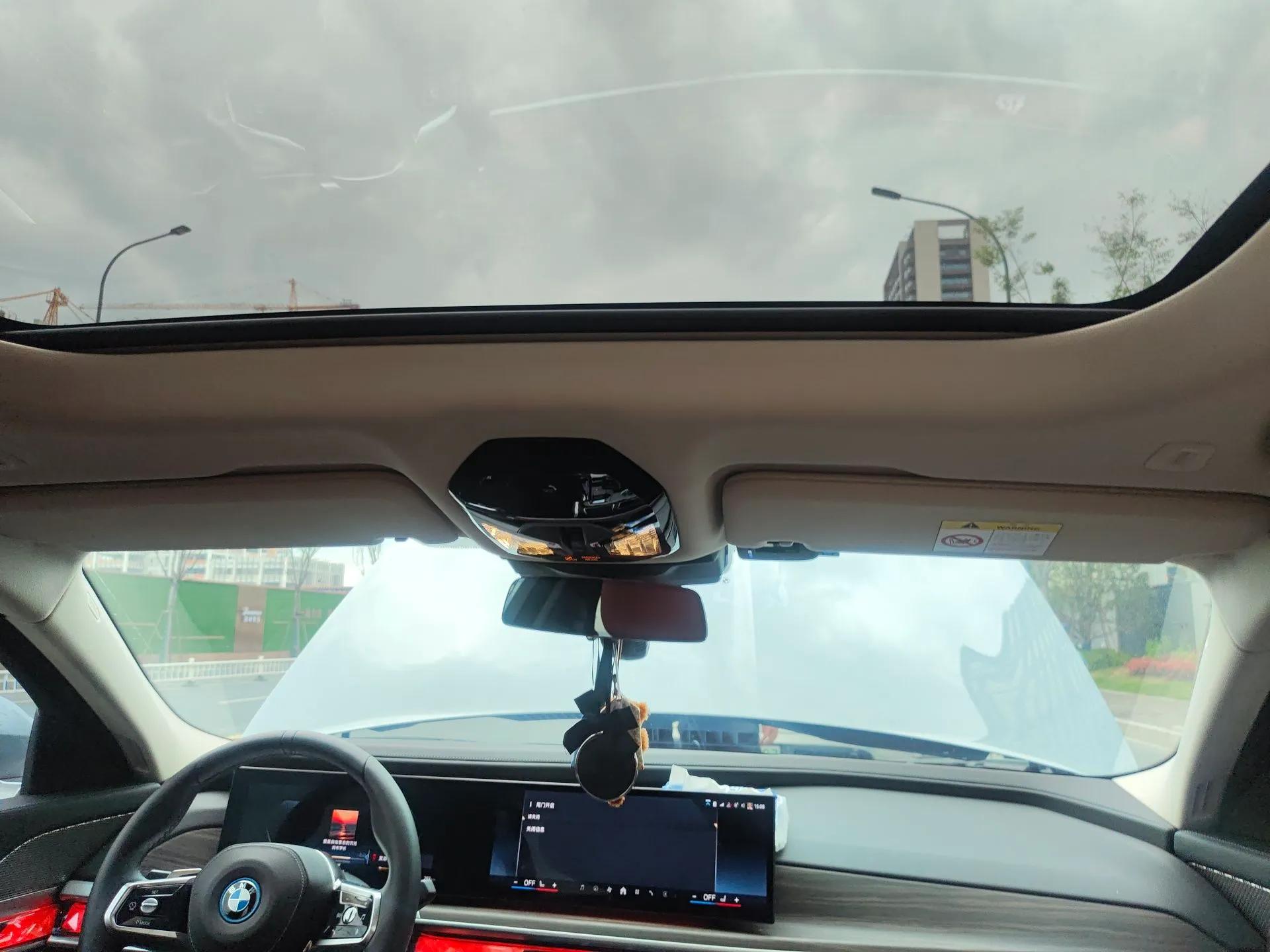 BMW i7 2023 eDrive50L Leading M Sport Package — миниатюра 19