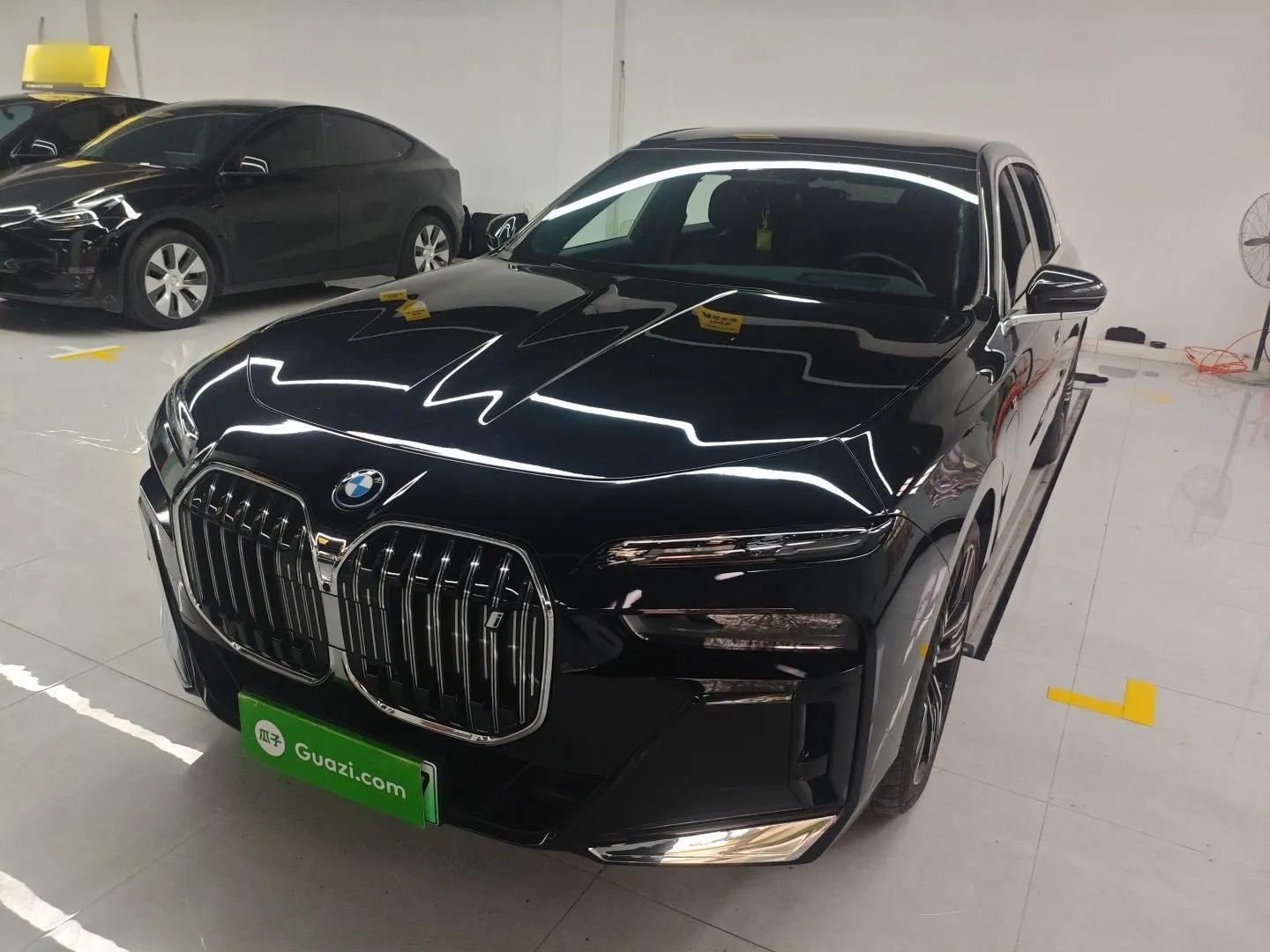 BMW i7 2023 eDrive50L Prestige M Sport Package — миниатюра 1