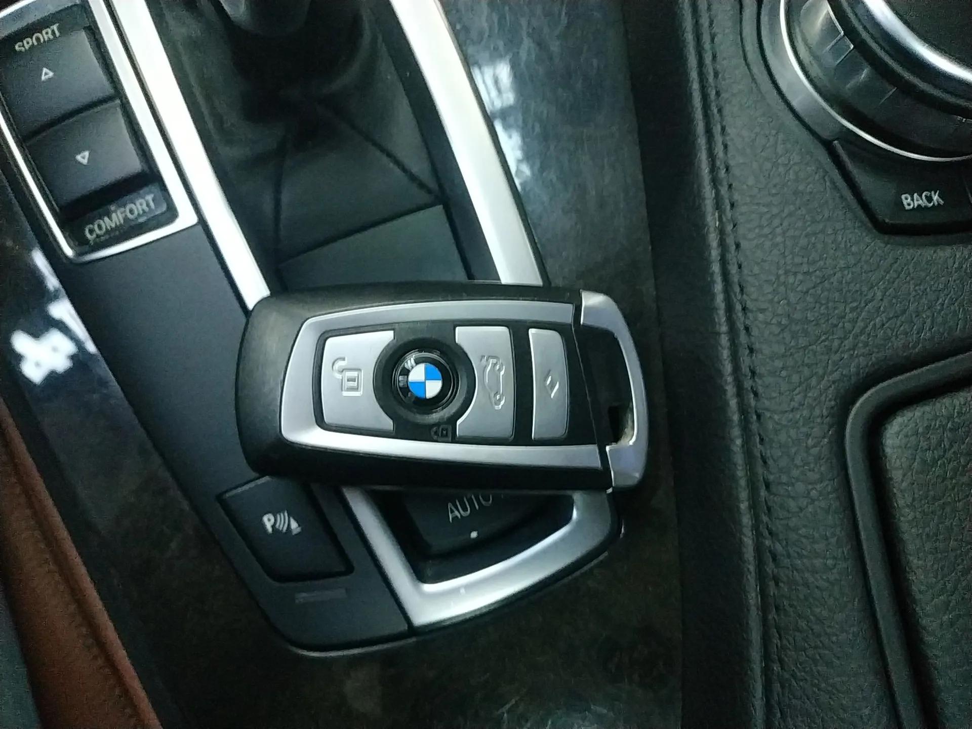BMW 6 Series 2016 640i Gran Coupe — миниатюра 19