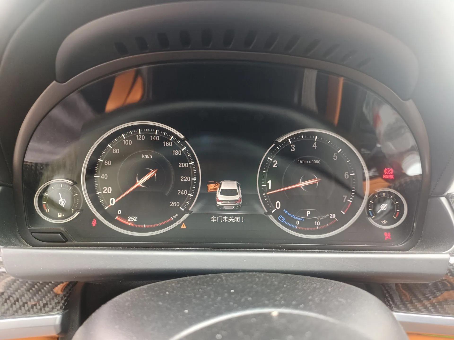 BMW 6 Series 2013 Facelift 640i Gran Coupe — миниатюра 12