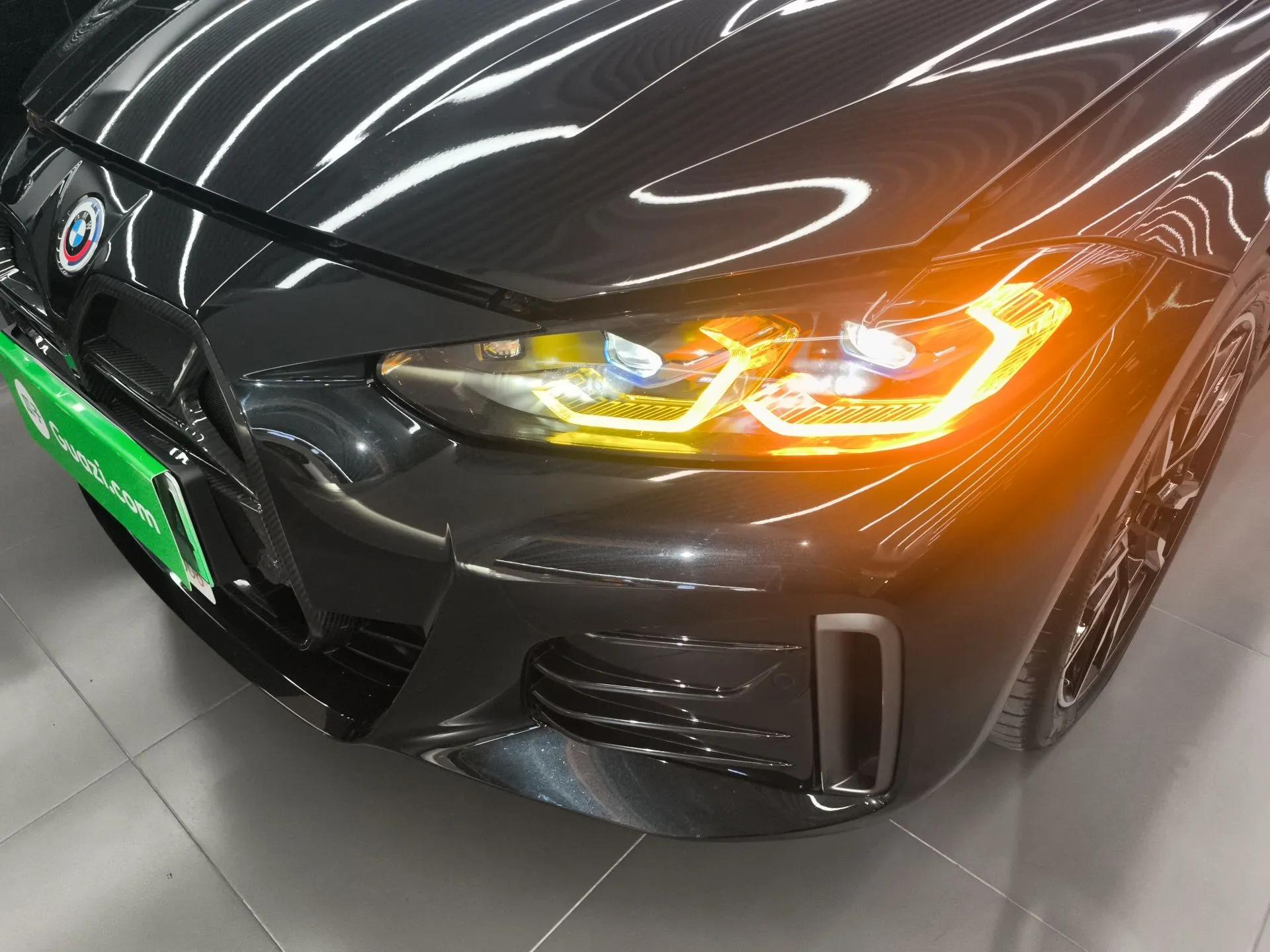 BMW i4 2022 M50 — миниатюра 9