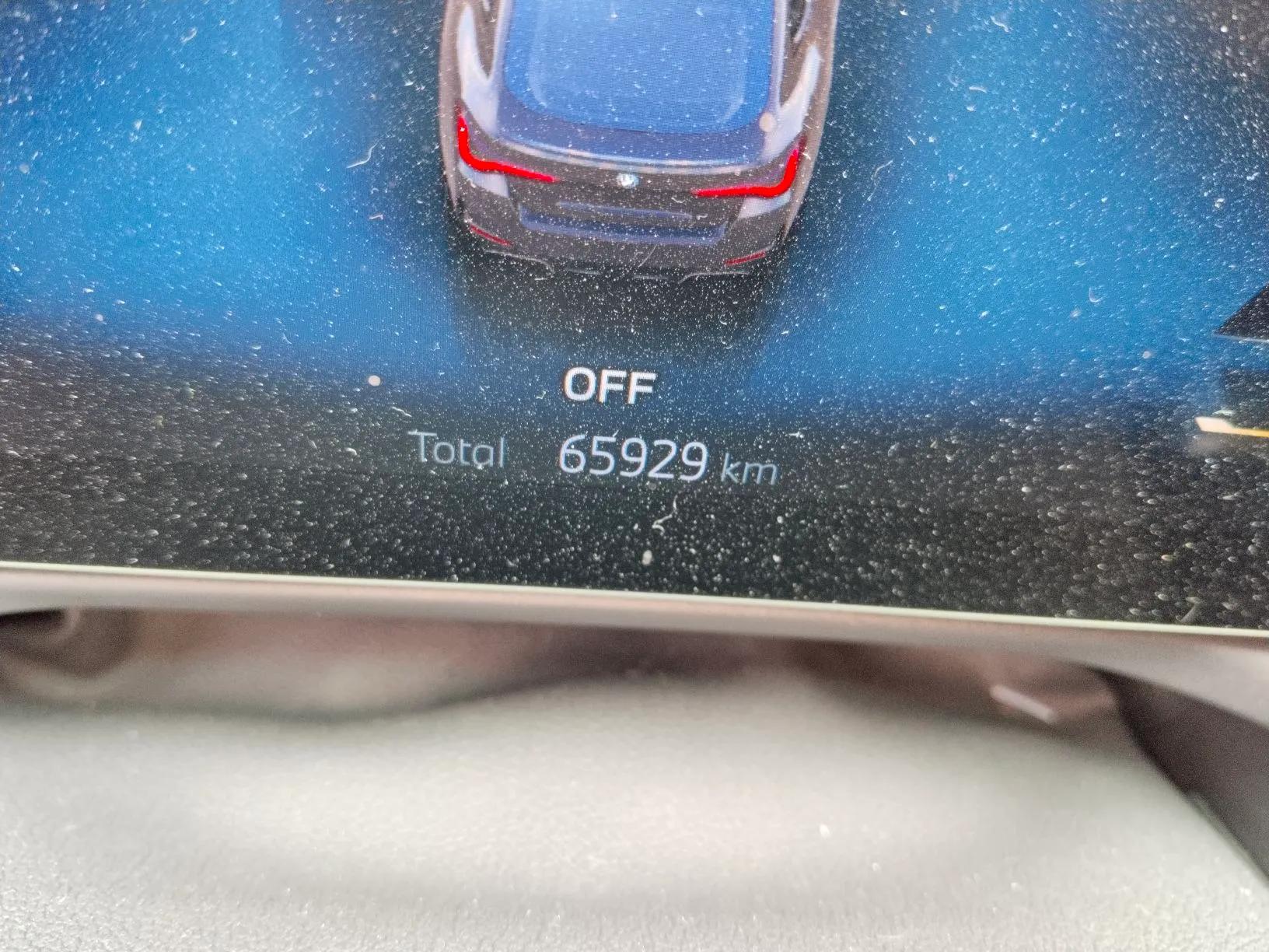 BMW i4 2022 M50 — миниатюра 13