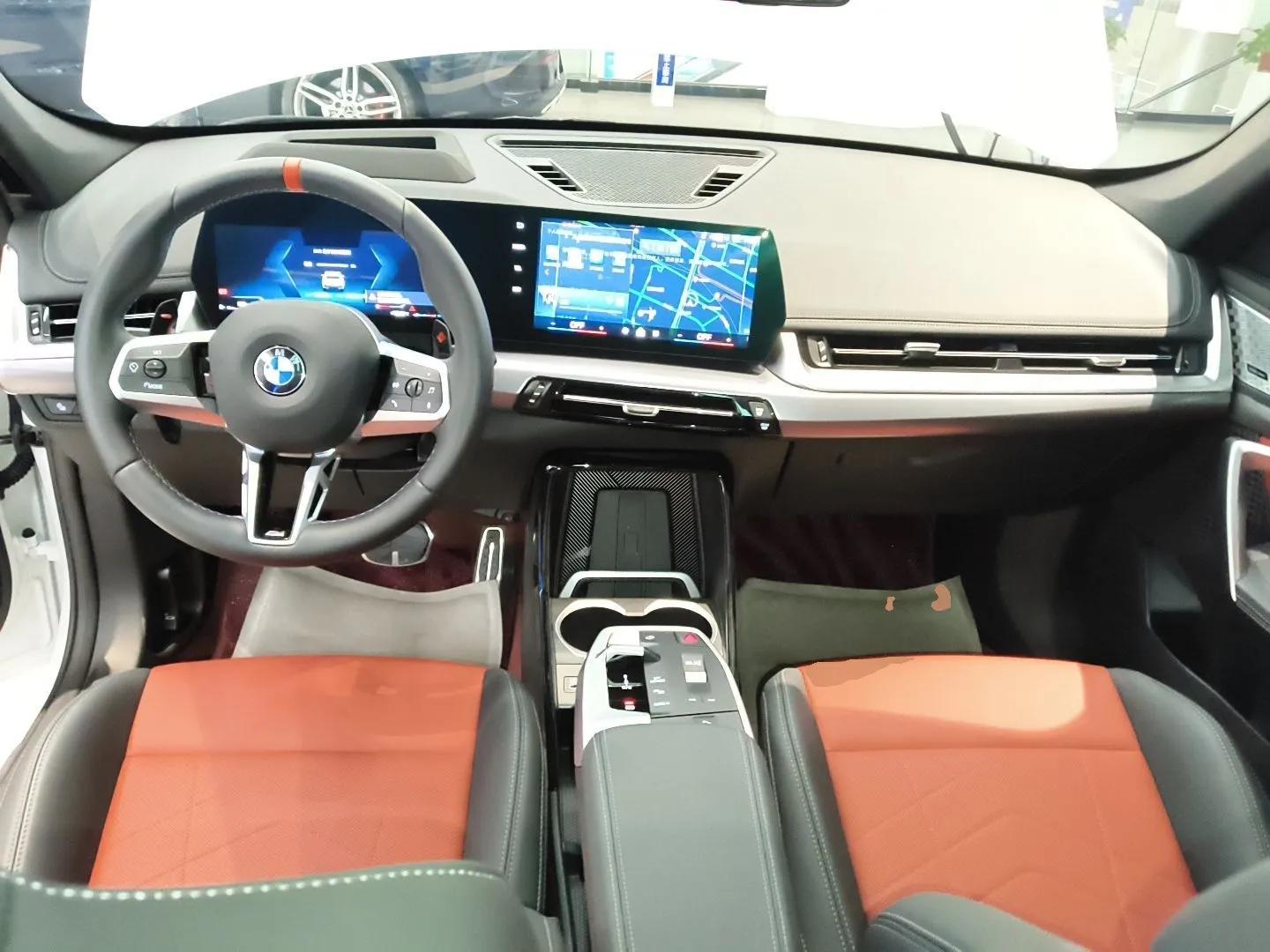 BMW X1 M35Li 2024 M35Li — миниатюра 13