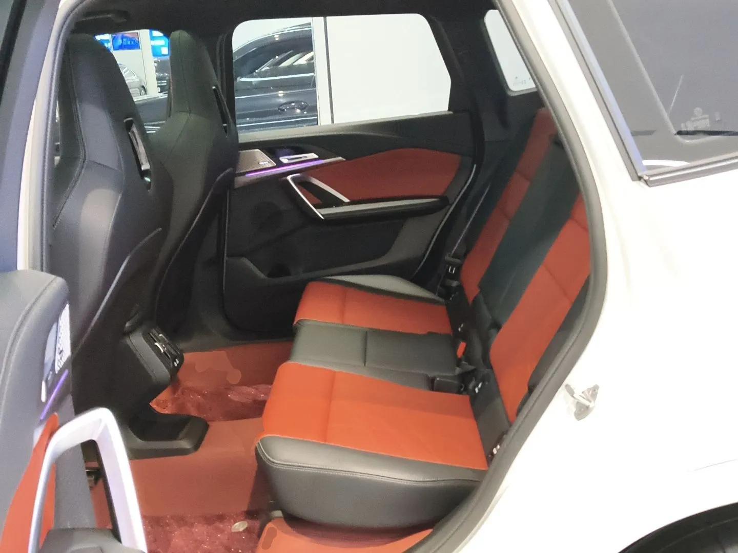 BMW X1 M35Li 2024 M35Li — миниатюра 20