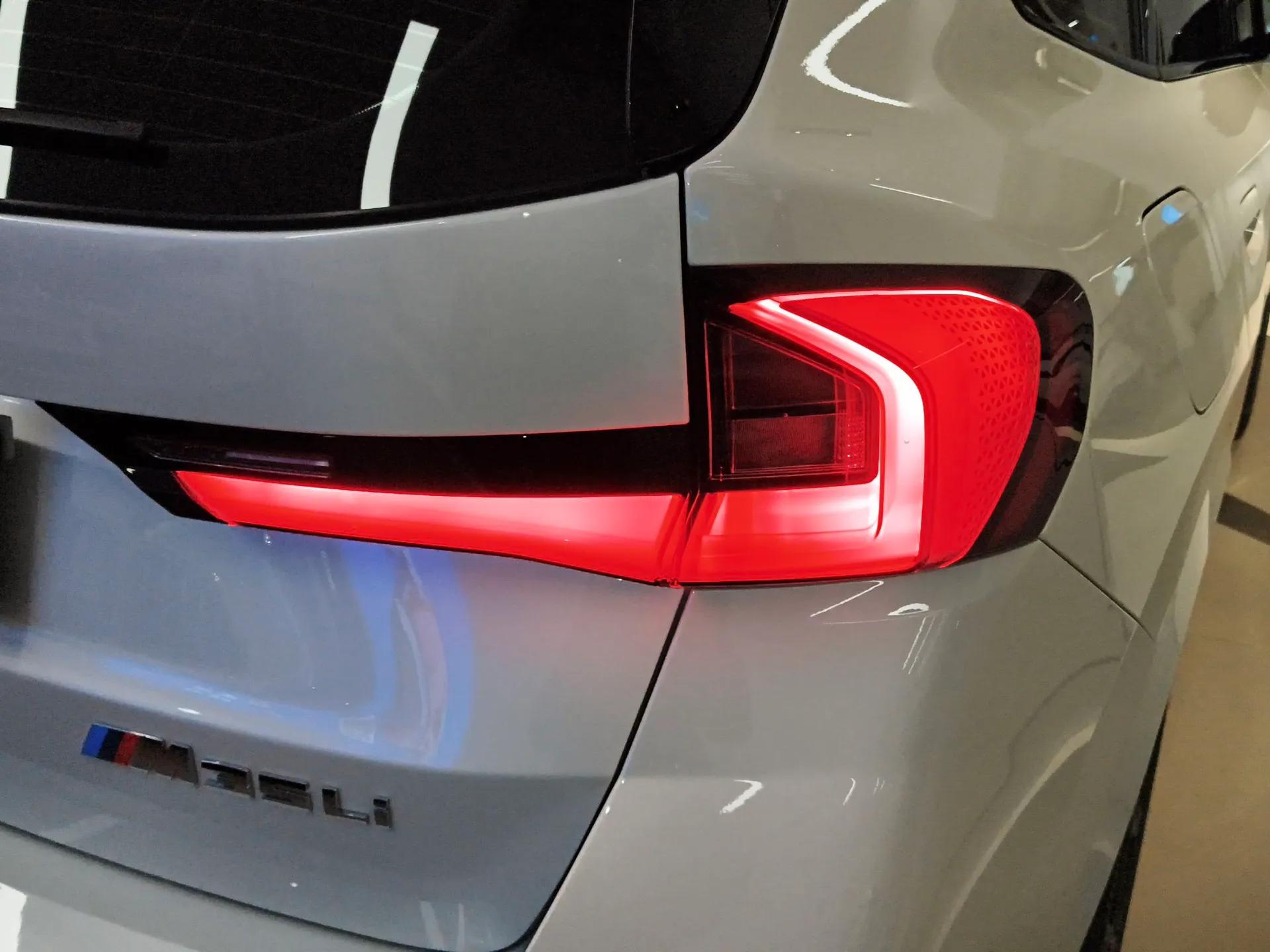 BMW X1 M35Li 2024 M35Li — миниатюра 7