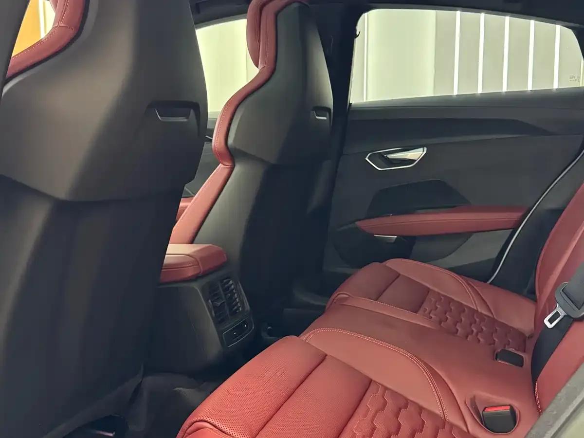 Audi e-tron GT 2023 Base Model — миниатюра 7