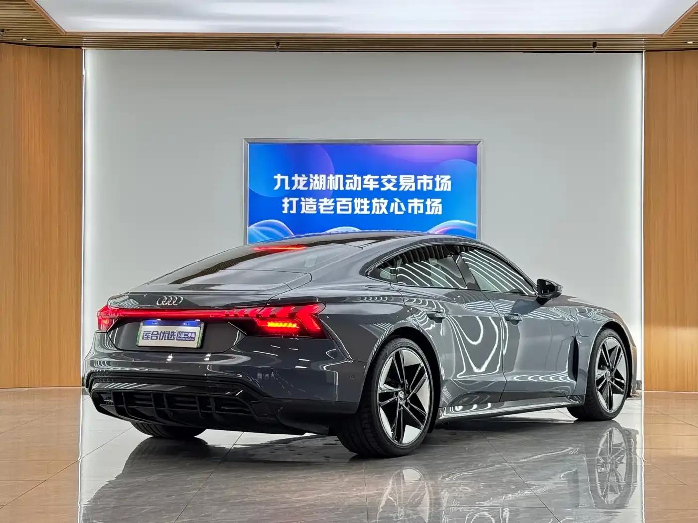 Audi e-tron GT 2023 Base Model — миниатюра 4