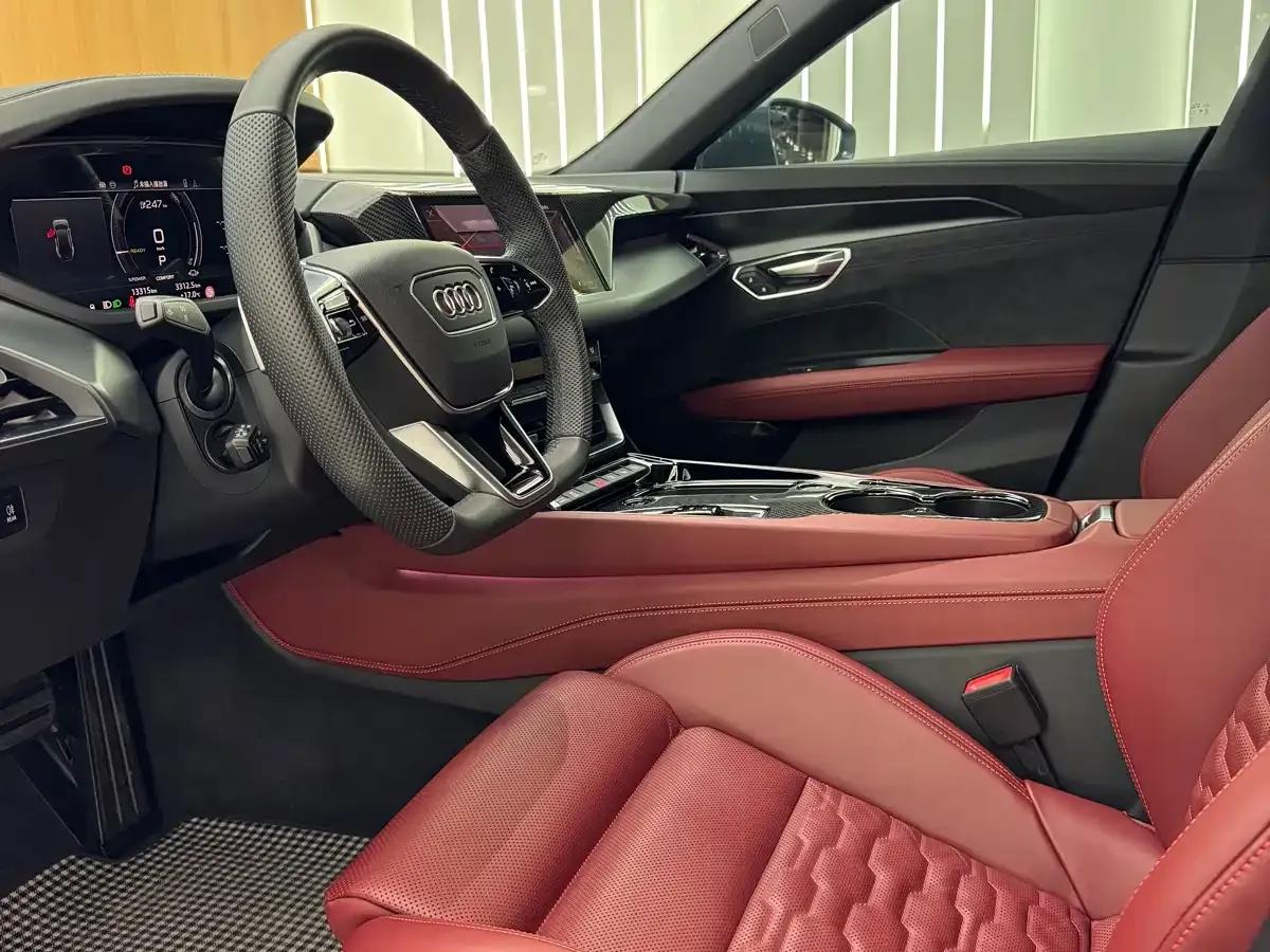 Audi e-tron GT 2023 Base Model — миниатюра 7