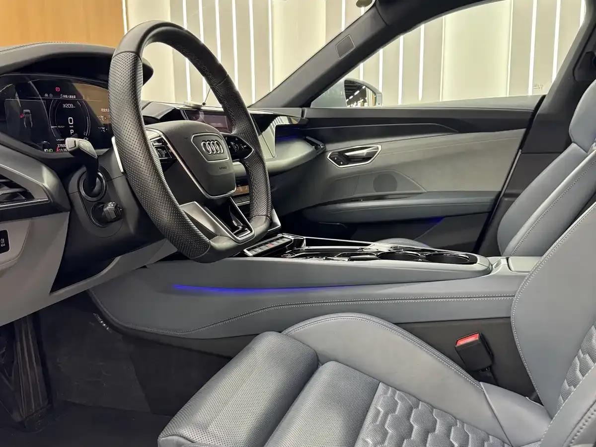 Audi e-tron GT 2023 Base Model — миниатюра 7