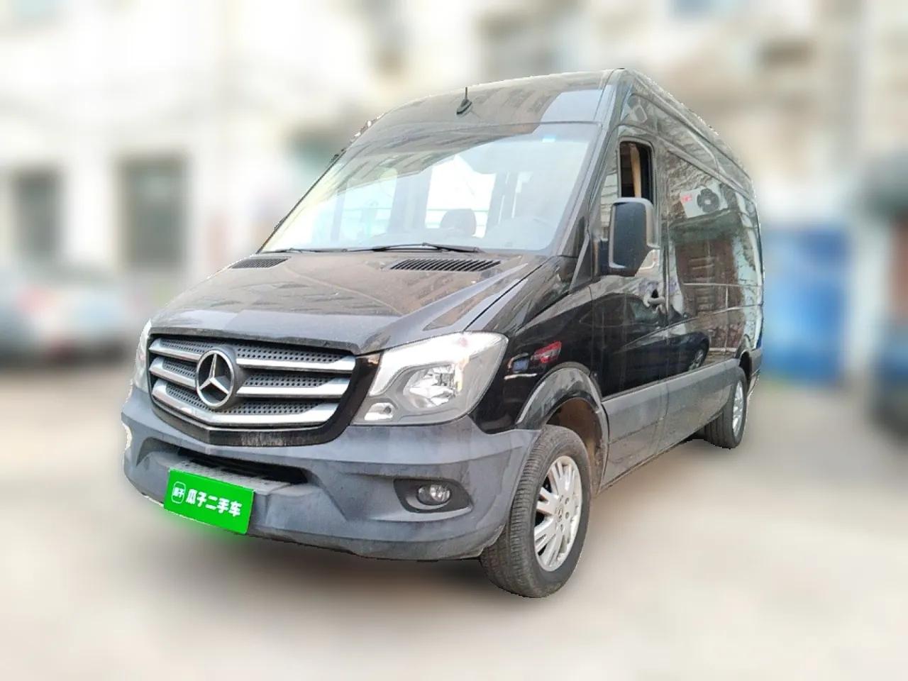 Mercedes-Benz Sprinter  — миниатюра 1