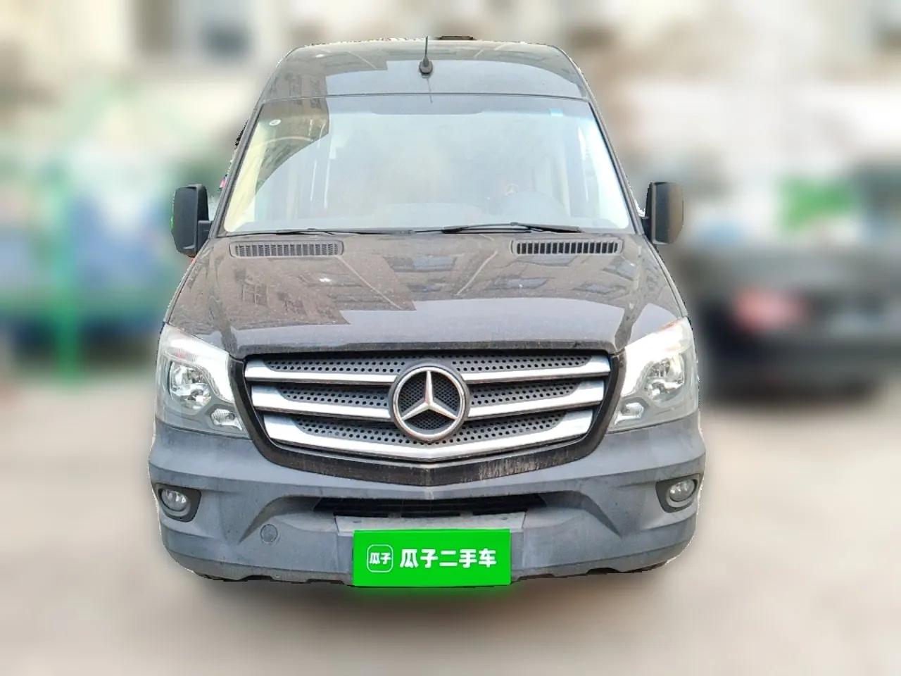 Mercedes-Benz Sprinter  — миниатюра 2