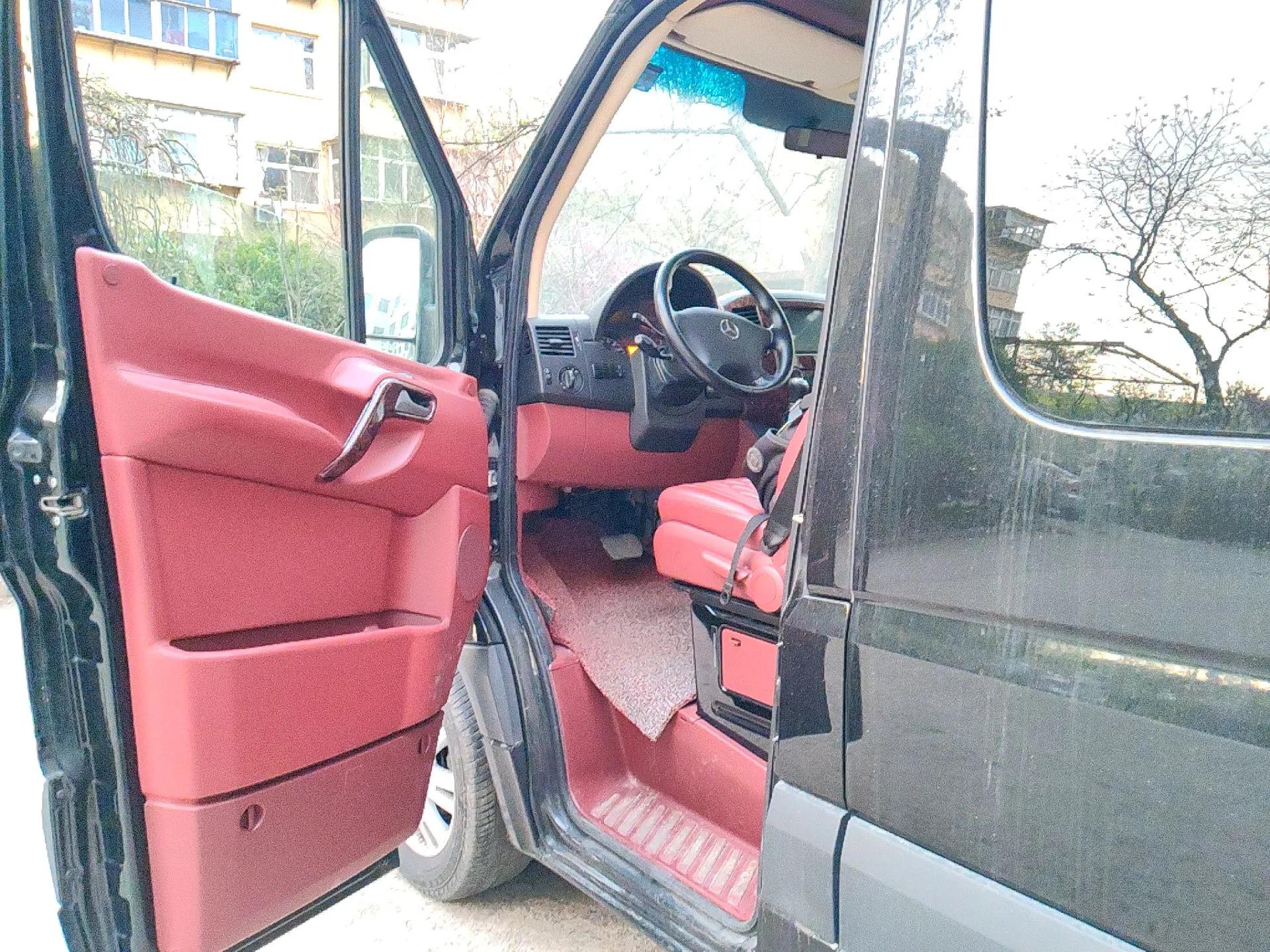Mercedes-Benz Sprinter  — миниатюра 17