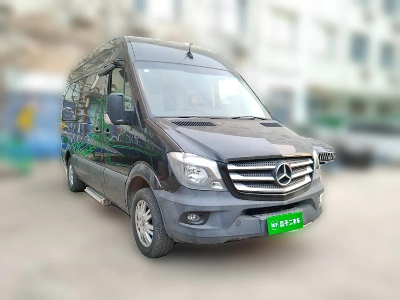 Mercedes-Benz Sprinter  — миниатюра 3
