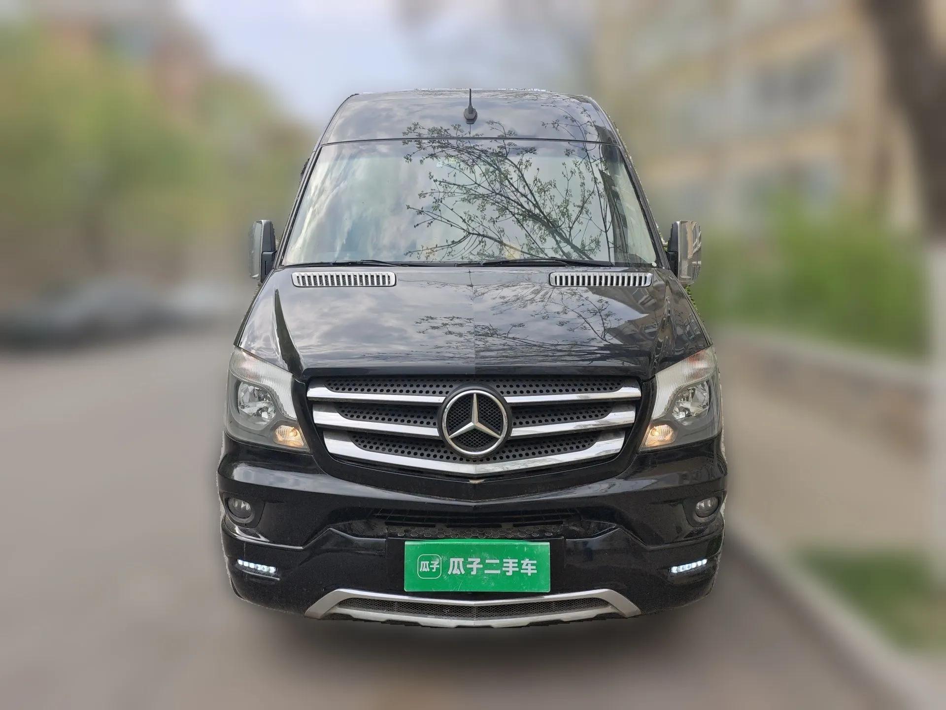 Mercedes-Benz Sprinter  — миниатюра 2
