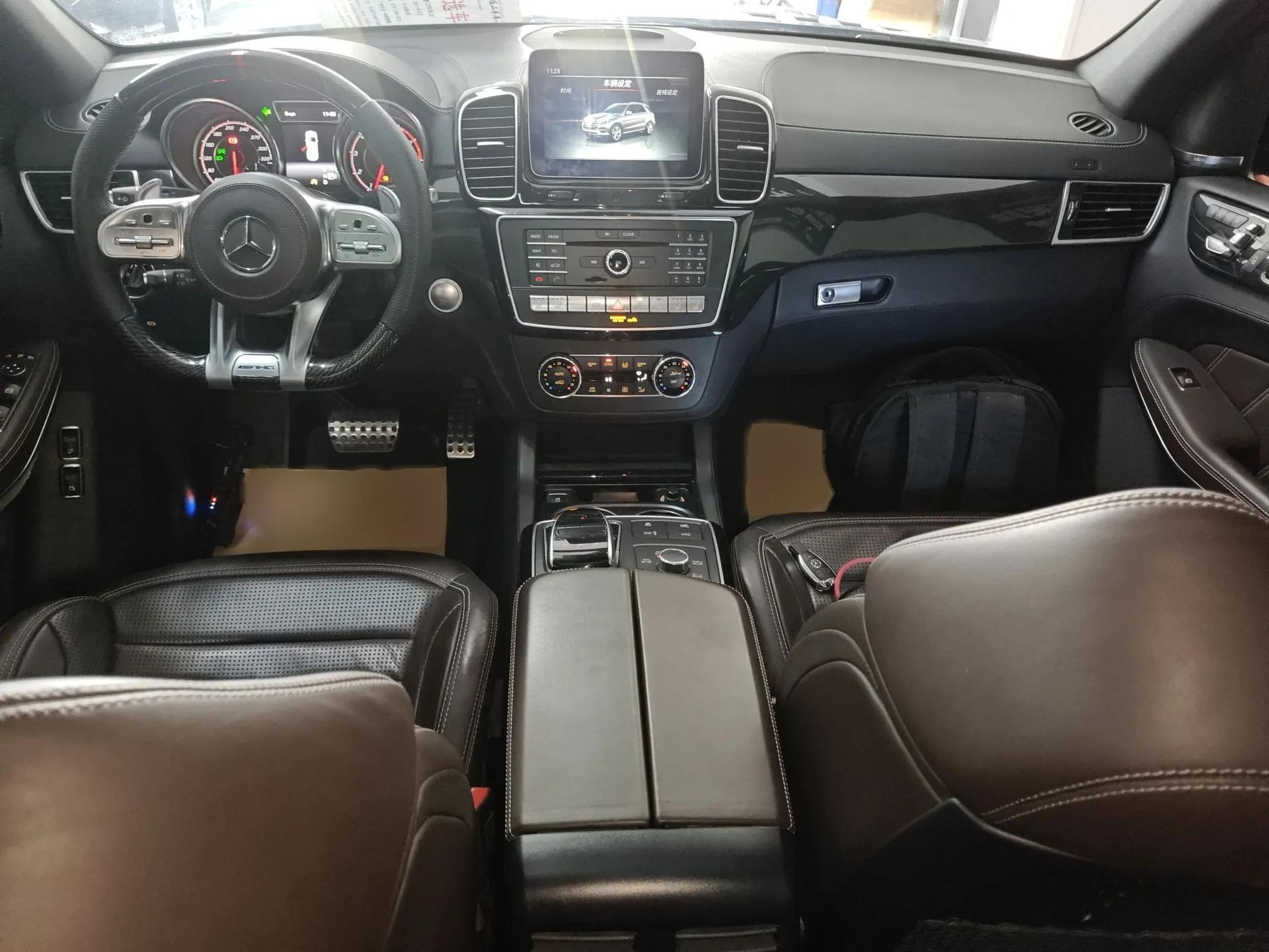 Mercedes-Benz GLS AMG 2016 AMG GLS 63 4MATIC — миниатюра 18