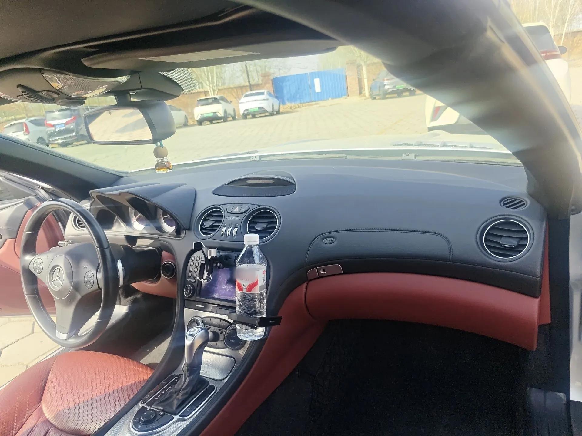 Mercedes-Benz SL-Class 2011 SL 300 Grand Edition — миниатюра 10