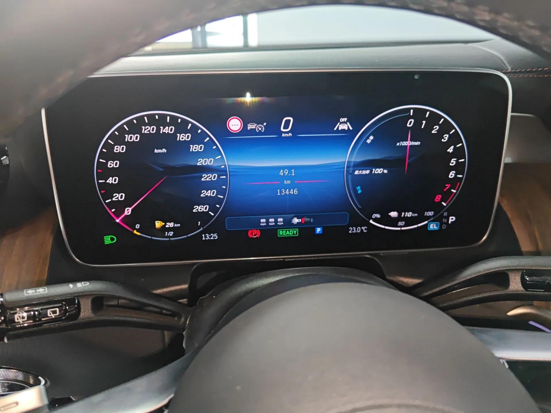 Mercedes-Benz GLC New Energy 2025 350 e L 4MATIC Collector's Edition — миниатюра 14