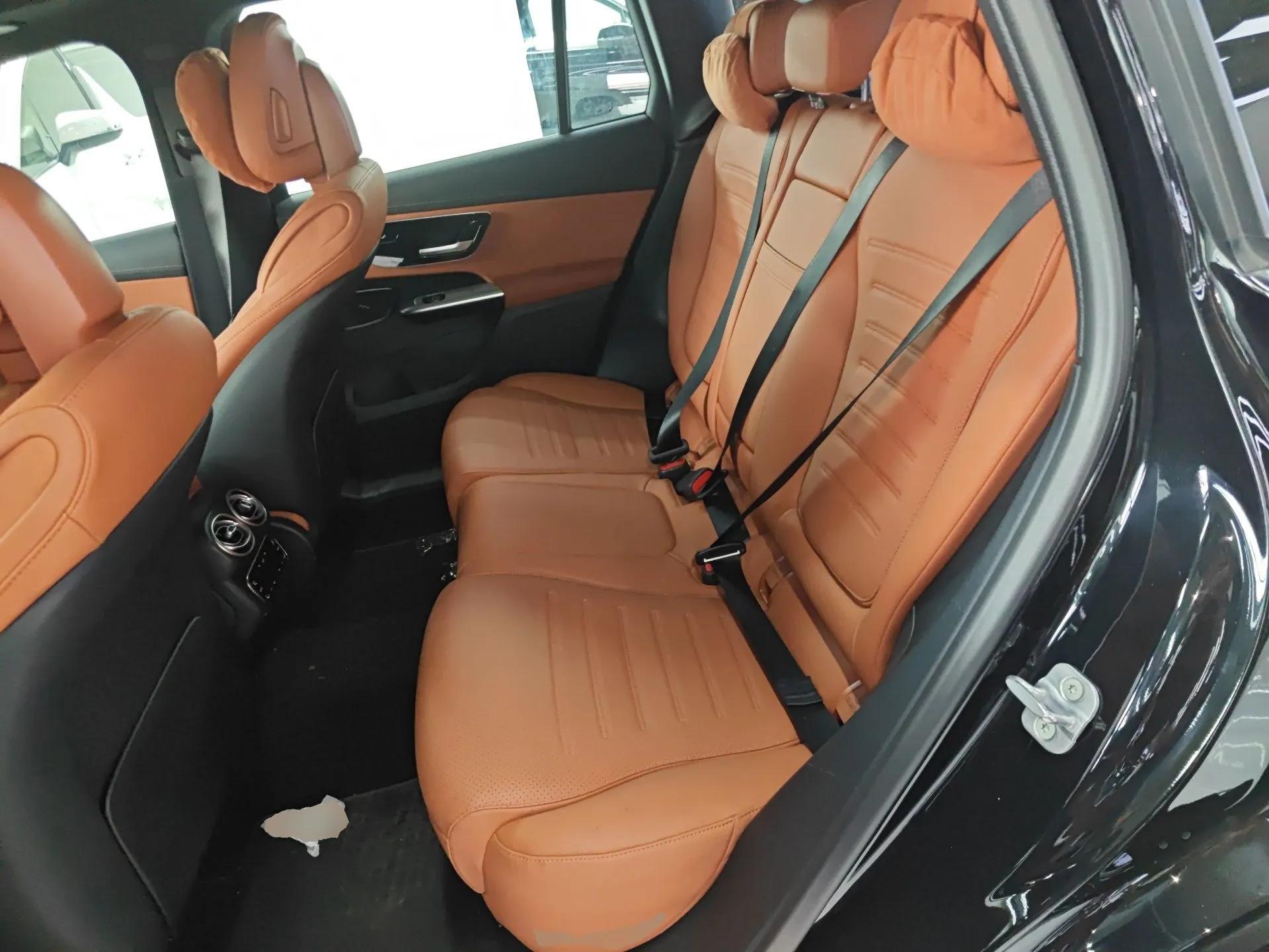 Mercedes-Benz GLC New Energy 2025 350 e L 4MATIC Collector's Edition — миниатюра 19