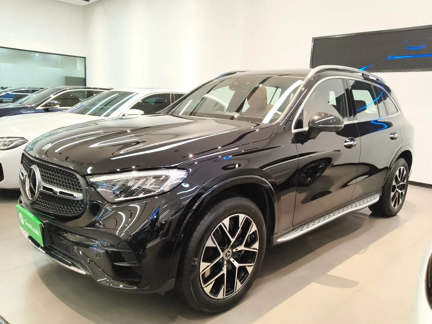 Mercedes-Benz GLC New Energy 2025 350 e L 4MATIC Collector's Edition — миниатюра 1