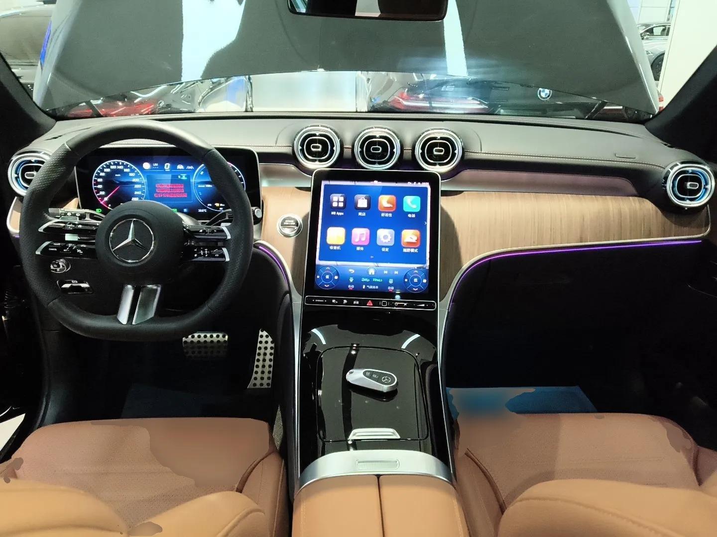 Mercedes-Benz GLC New Energy 2025 350 e L 4MATIC Collector's Edition — миниатюра 13
