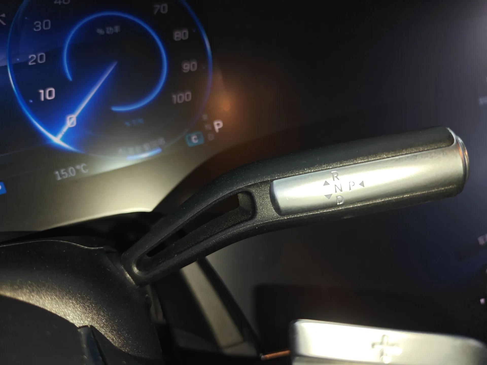Mercedes-Benz EQS SUV 2023 450+ — миниатюра 16