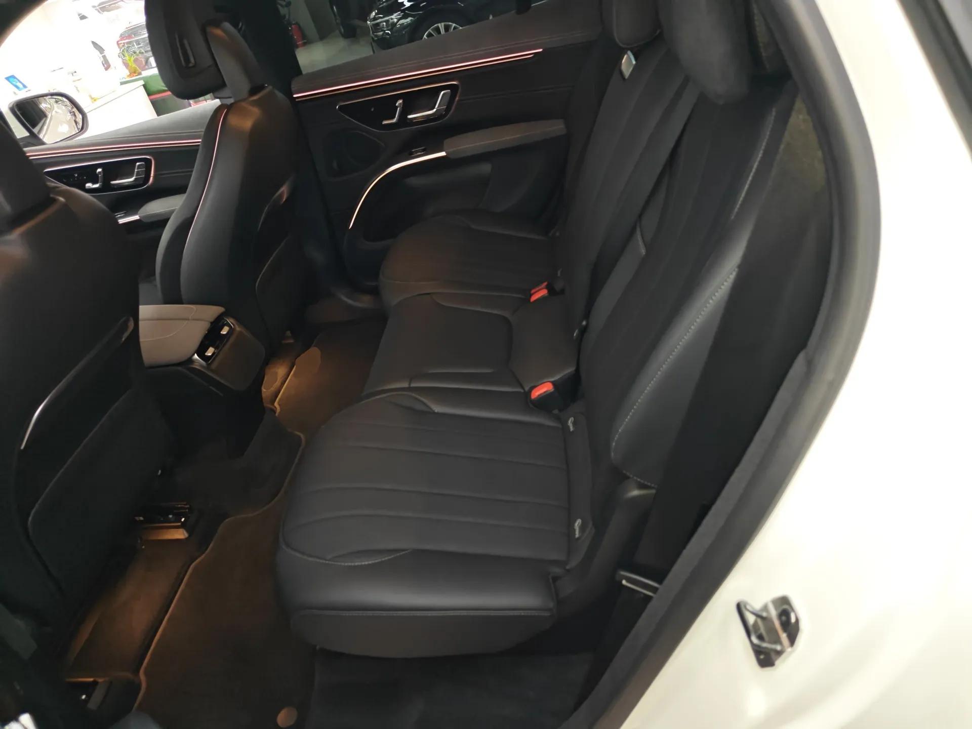 Mercedes-Benz EQS SUV 2023 450+ — миниатюра 19