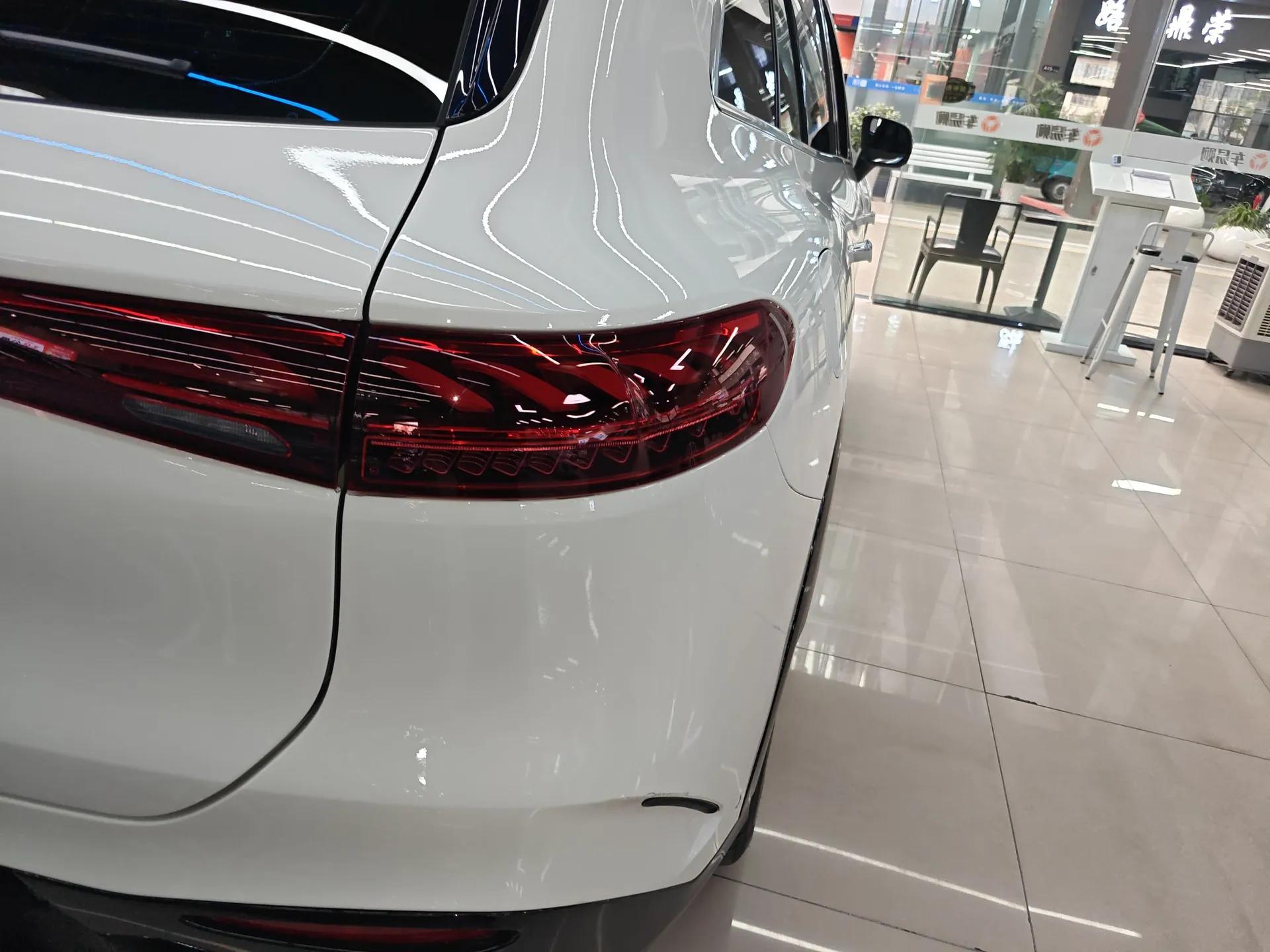 Mercedes-Benz EQS SUV 2023 450+ — миниатюра 8