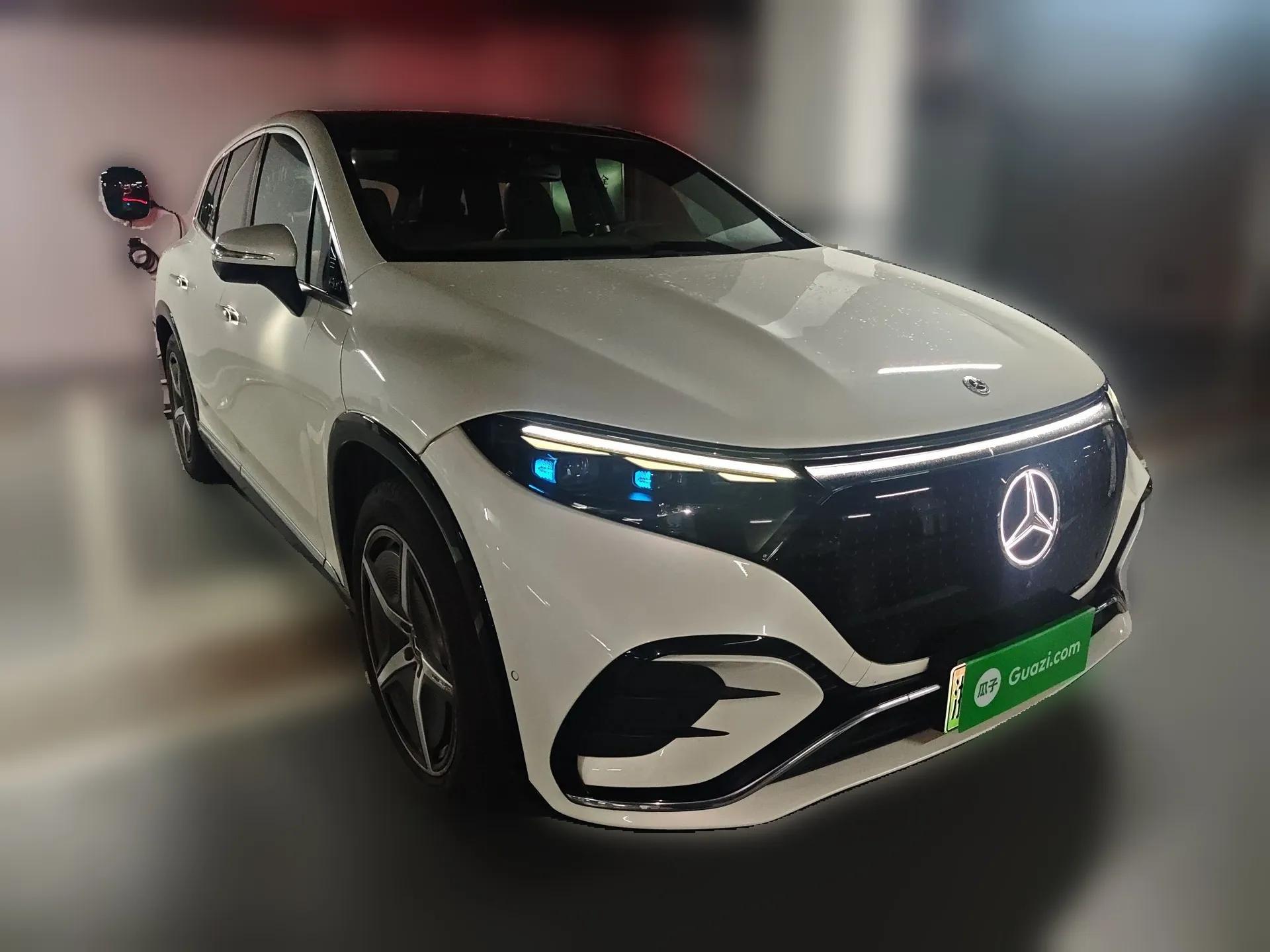 Mercedes-Benz EQS SUV 2023 450 4MATIC Pioneer Edition — миниатюра 3