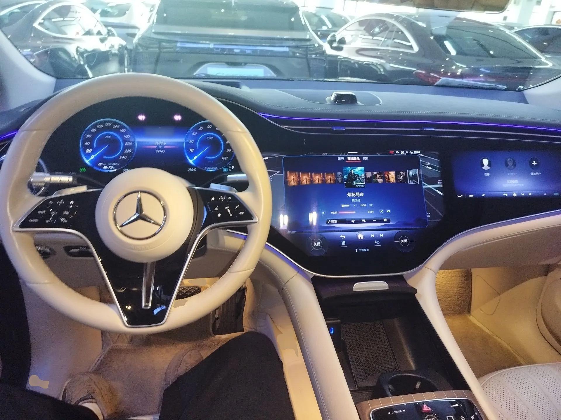 Mercedes-Benz EQS SUV 2023 450 4MATIC Pioneer Edition — миниатюра 13