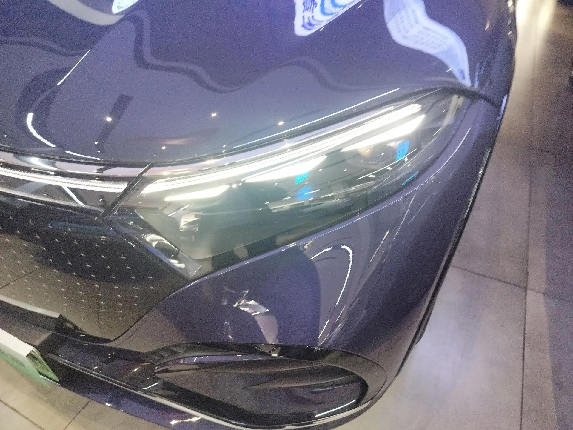 Mercedes-Benz EQS SUV 2023 450 4MATIC Pioneer Edition — миниатюра 9