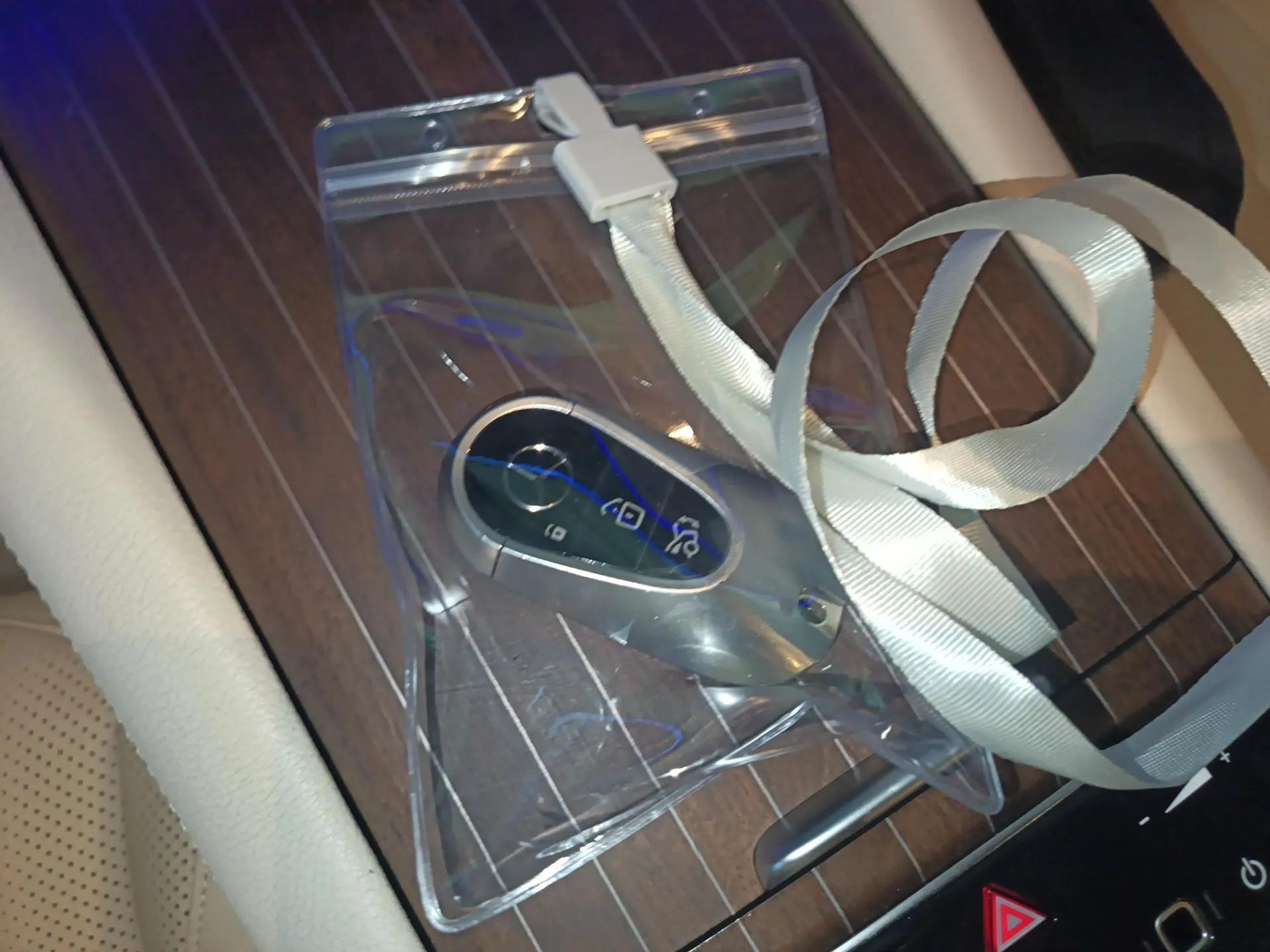 Mercedes-Benz EQS SUV 2023 450 4MATIC Pioneer Edition — миниатюра 12