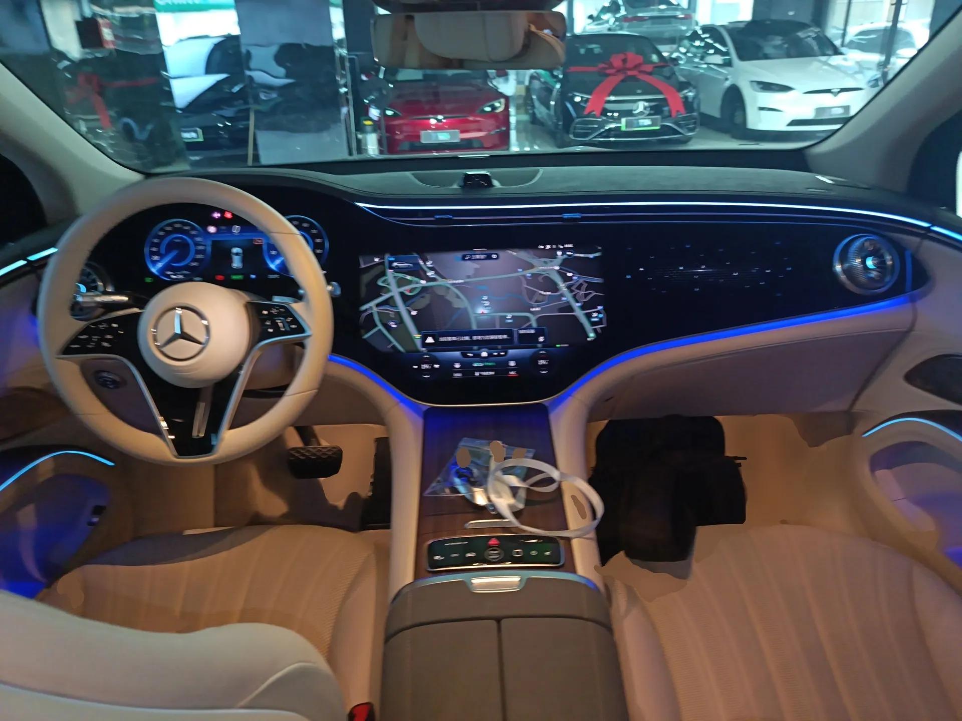 Mercedes-Benz EQS SUV 2023 450 4MATIC Pioneer Edition — миниатюра 13
