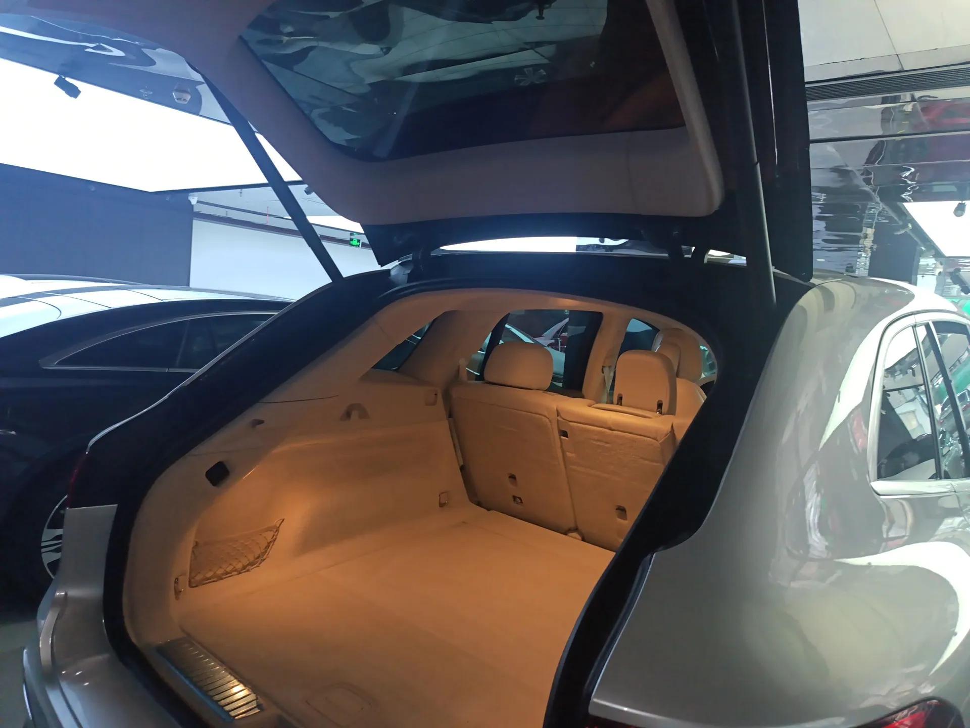 Mercedes-Benz EQS SUV 2023 450 4MATIC Pioneer Edition — миниатюра 22