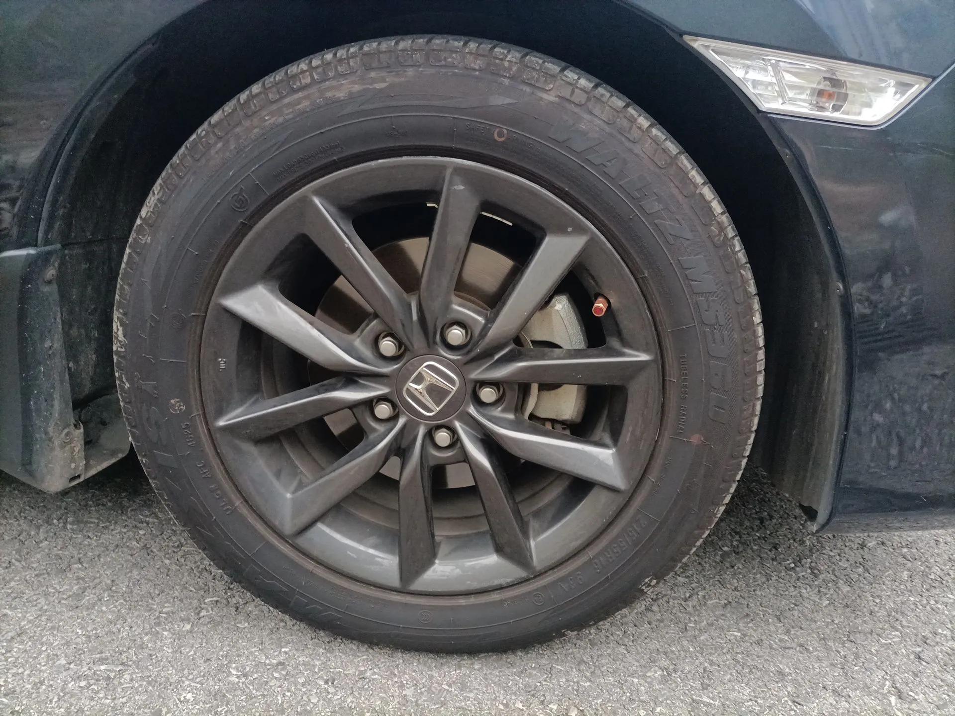 Honda Civic 2019 220TURBO Manual Jinkong Edition China V Emission Standard — миниатюра 8
