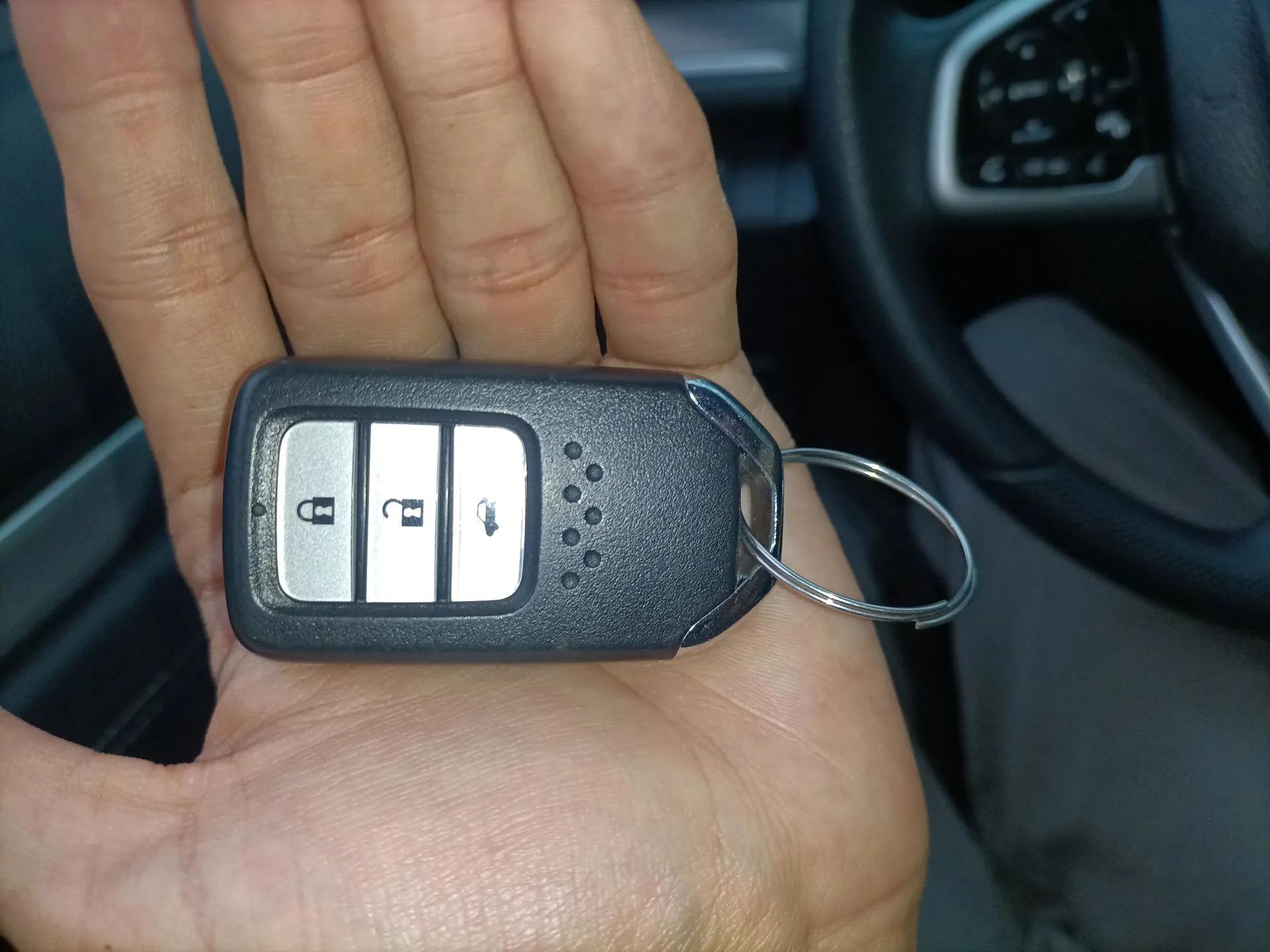 Honda Civic 2019 220TURBO Manual Jinkong Edition China V Emission Standard — миниатюра 9
