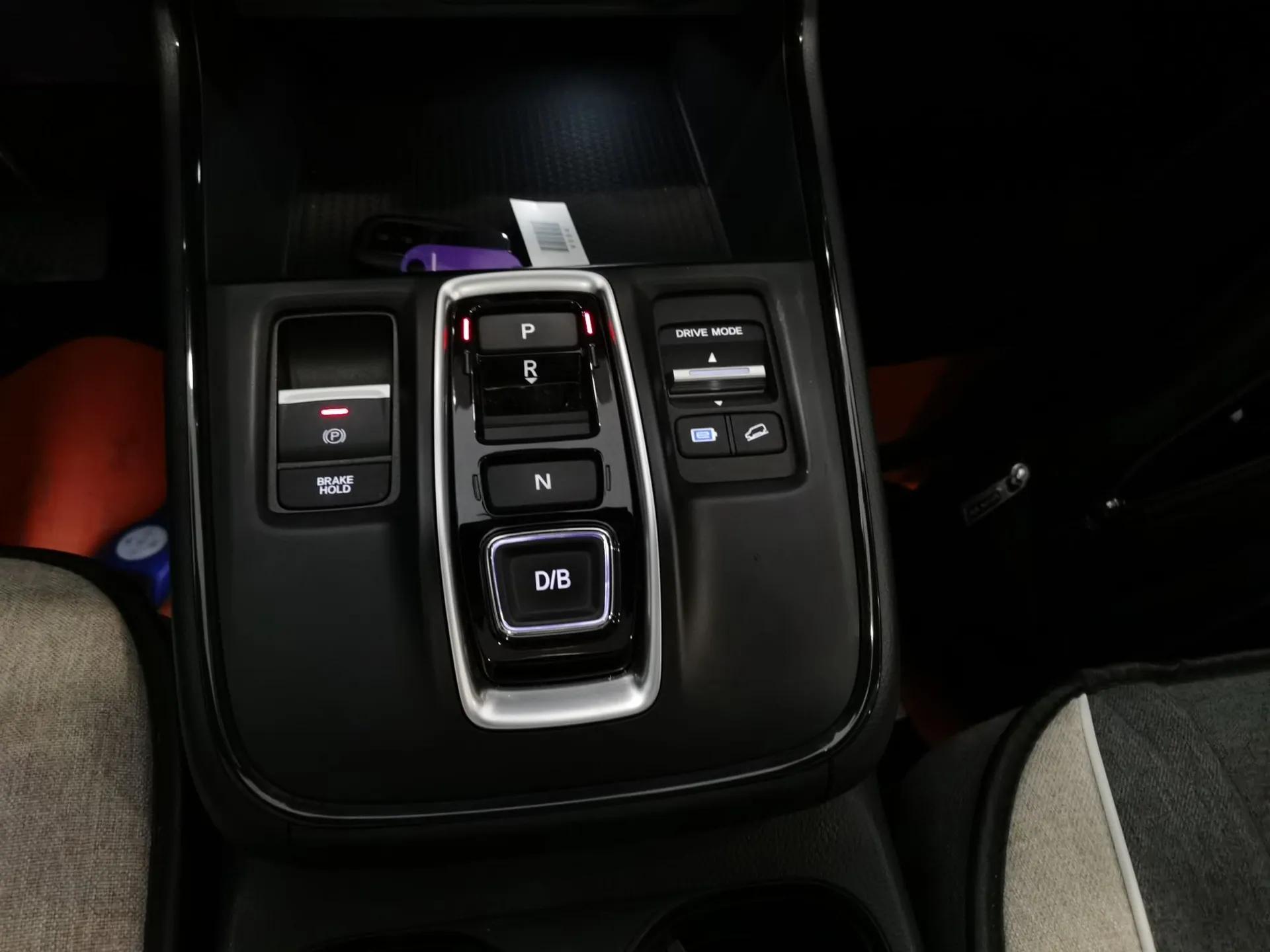 Honda Breeze New Energy 2024 ePHEV Premium Edition — миниатюра 16