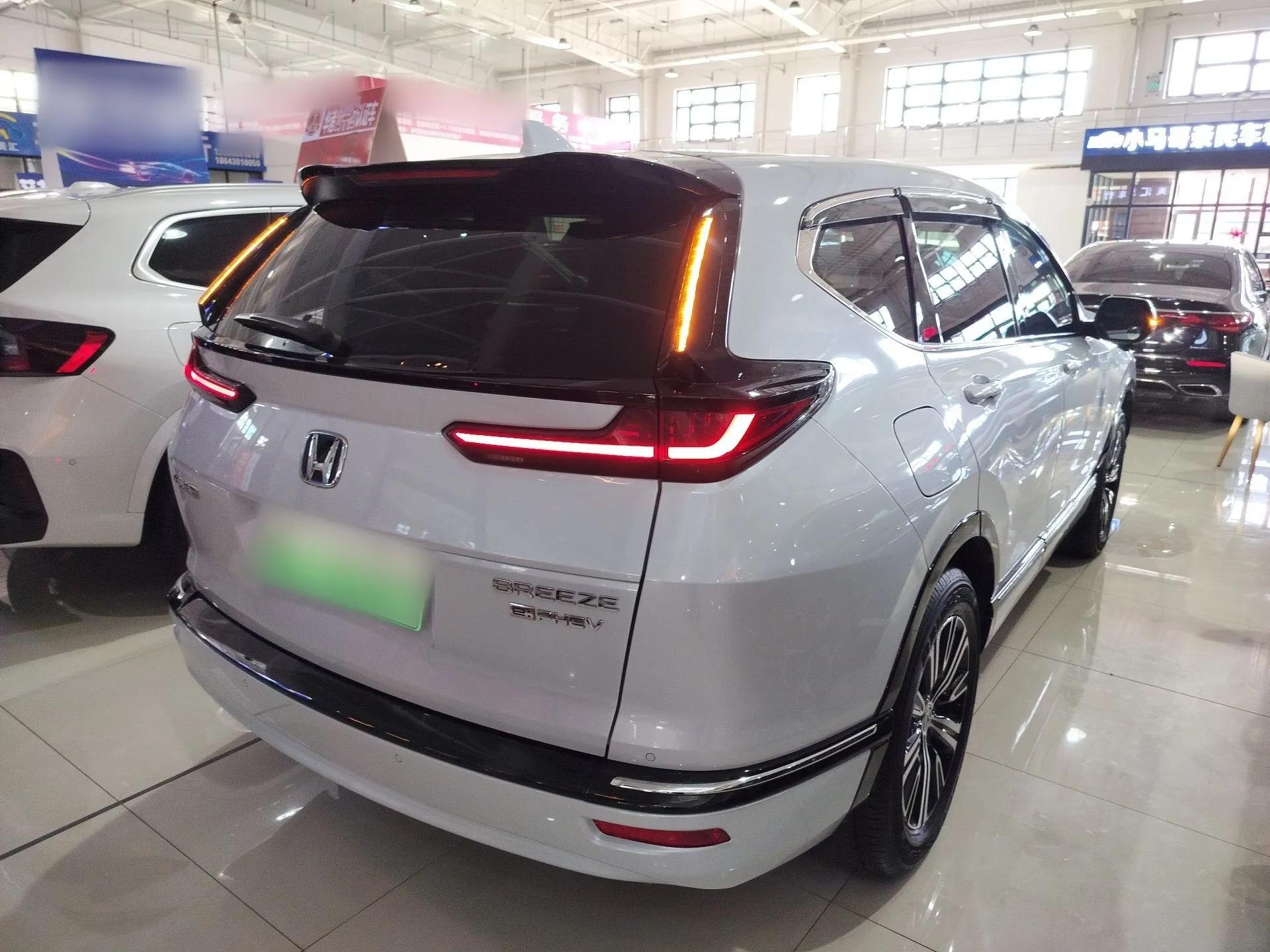 Honda Breeze New Energy 2022 ePHEV Prestige Edition — миниатюра 6