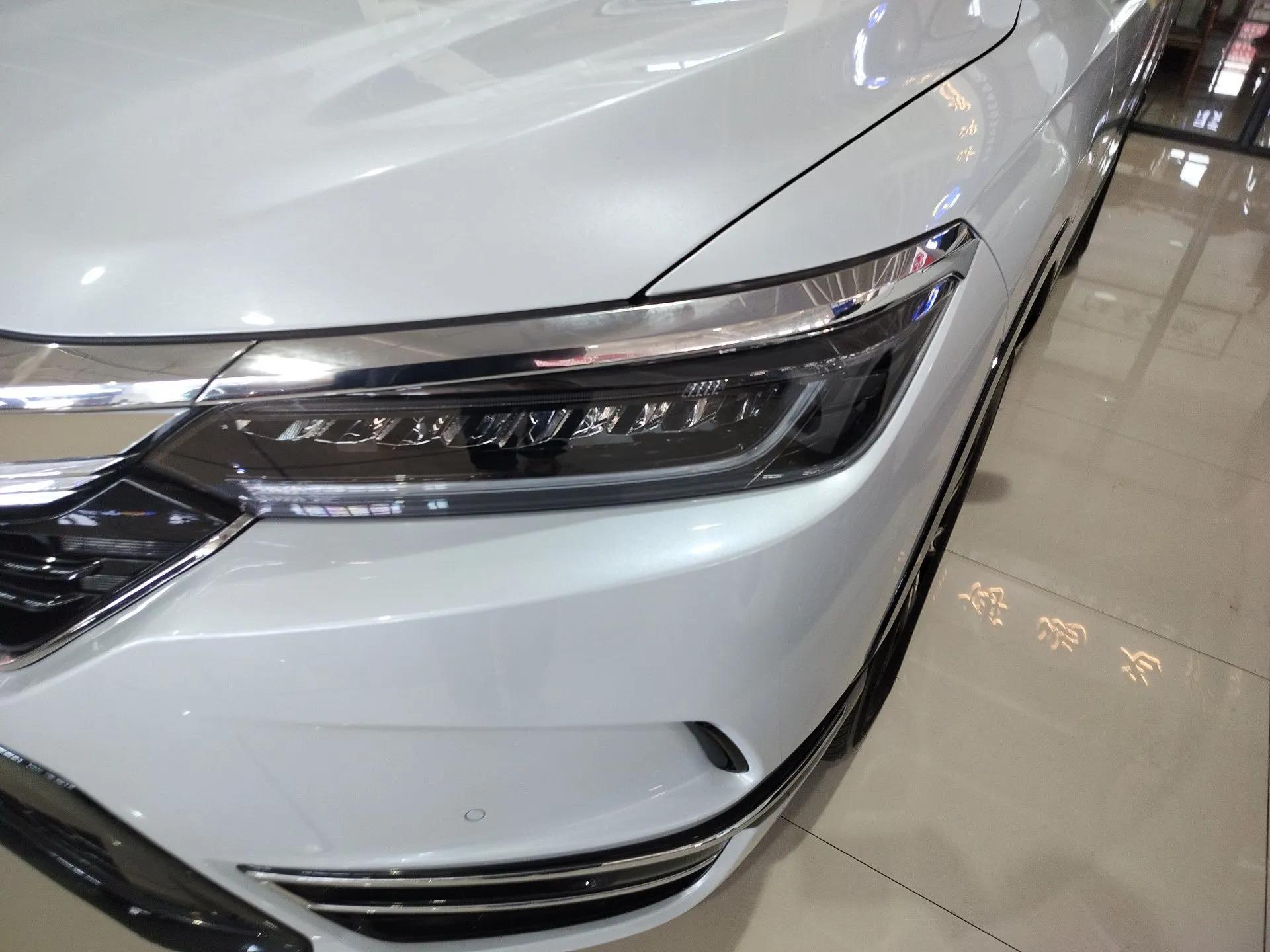 Honda Breeze New Energy 2022 ePHEV Prestige Edition — миниатюра 9