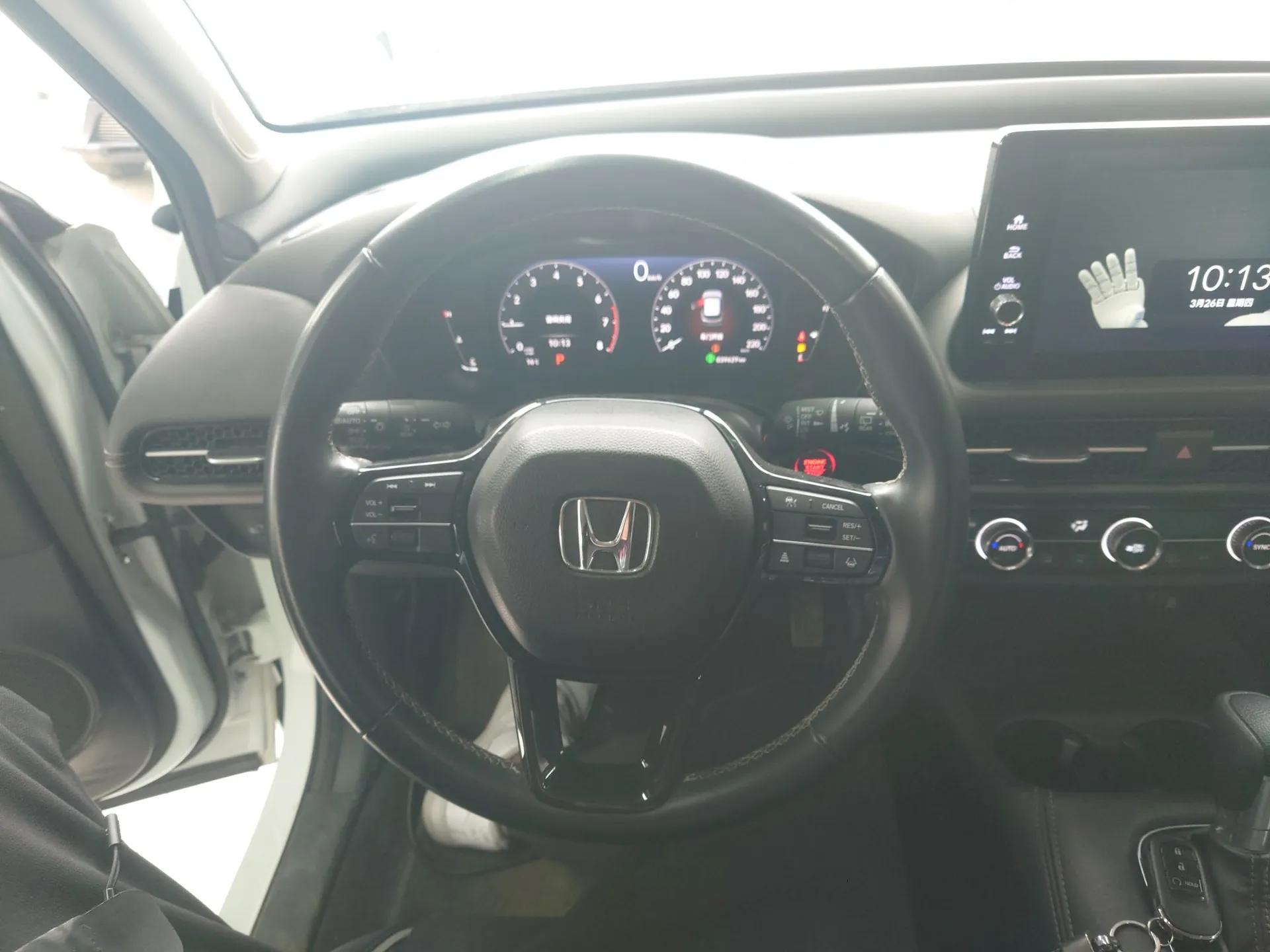 Honda ZR-V 2022 1.5T CVT Luxury Edition — миниатюра 14